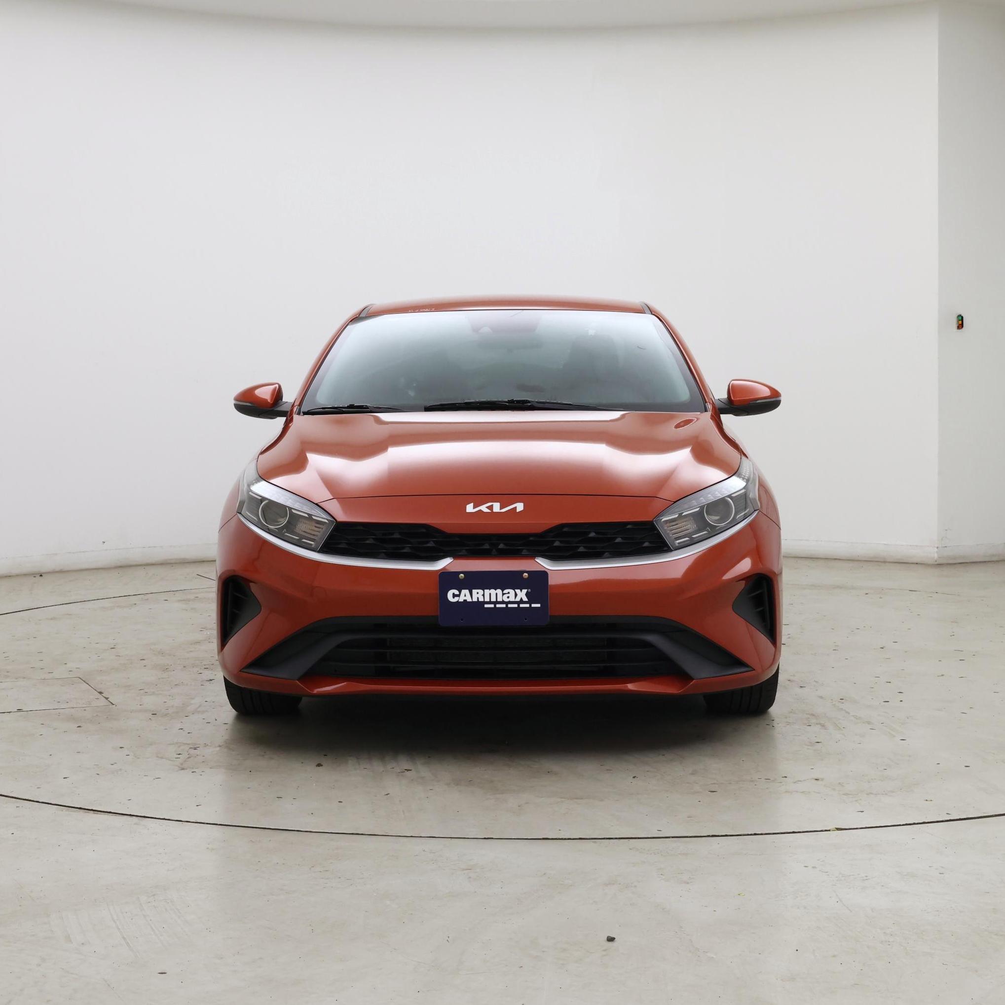 Thumbnail: 2022 Kia Forte - 5