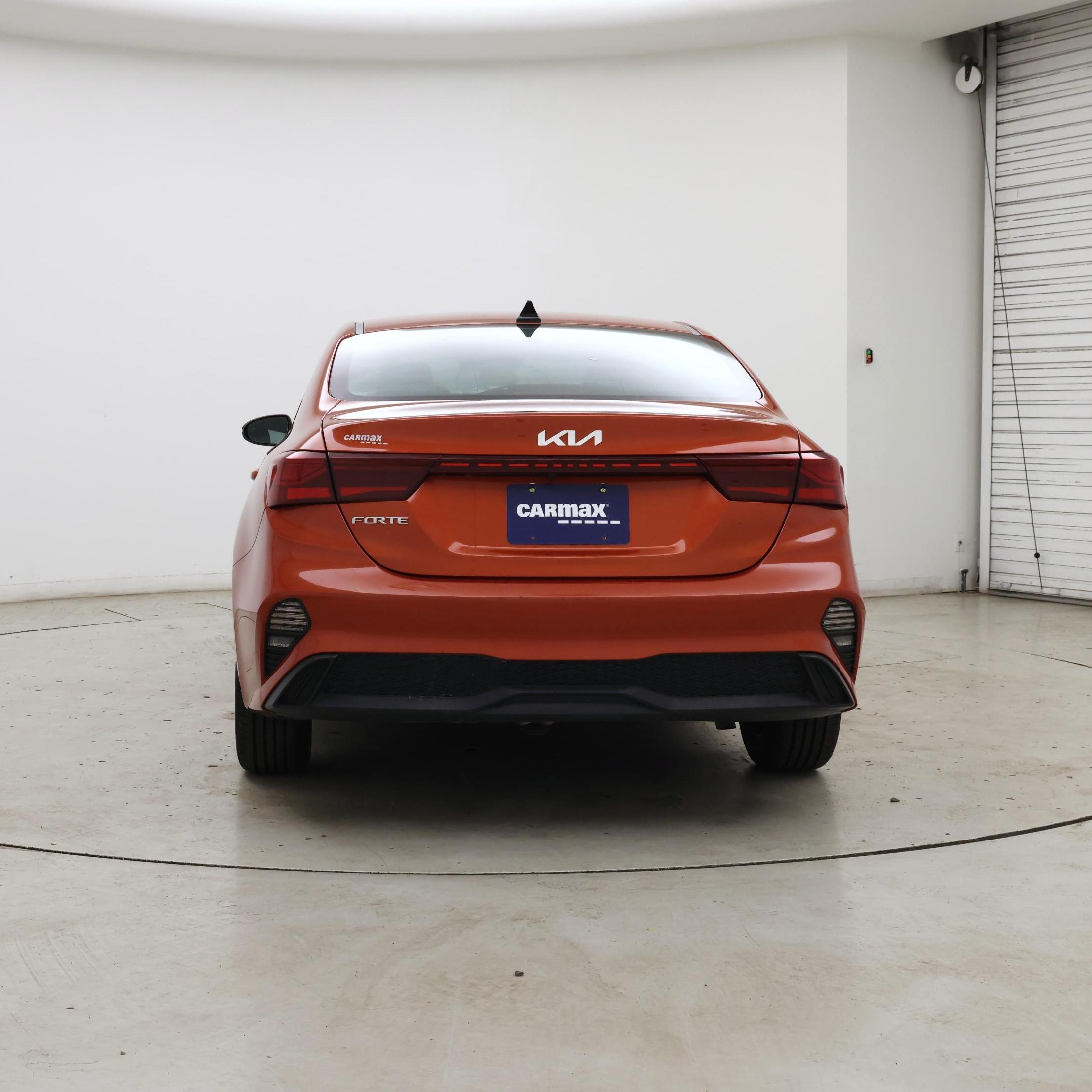 Thumbnail: 2022 Kia Forte - 6