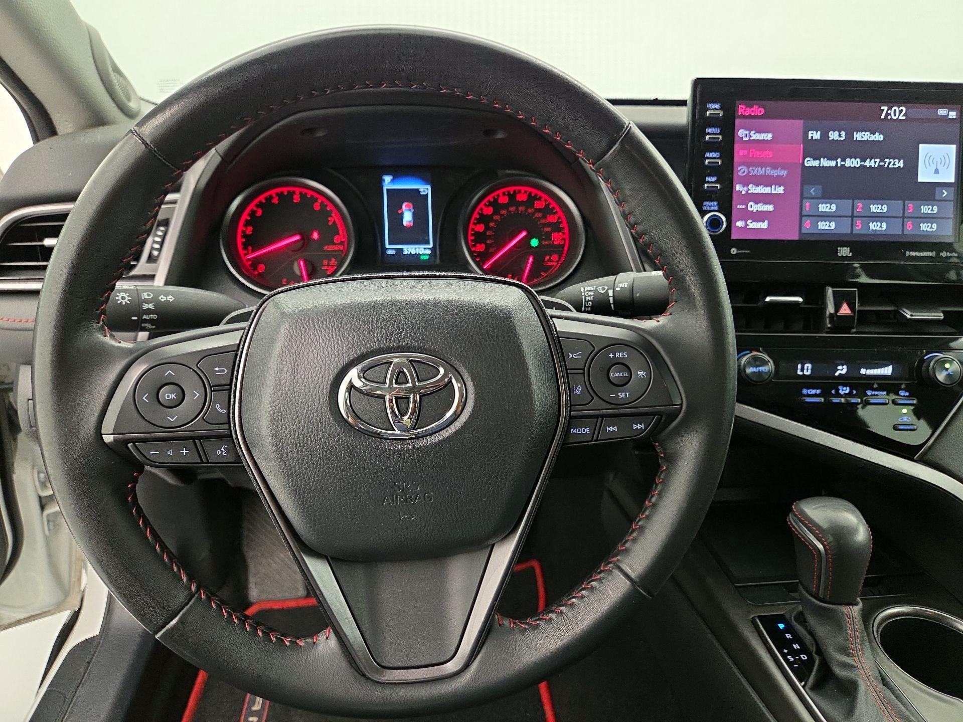 Thumbnail: 2023 Toyota Camry - 10