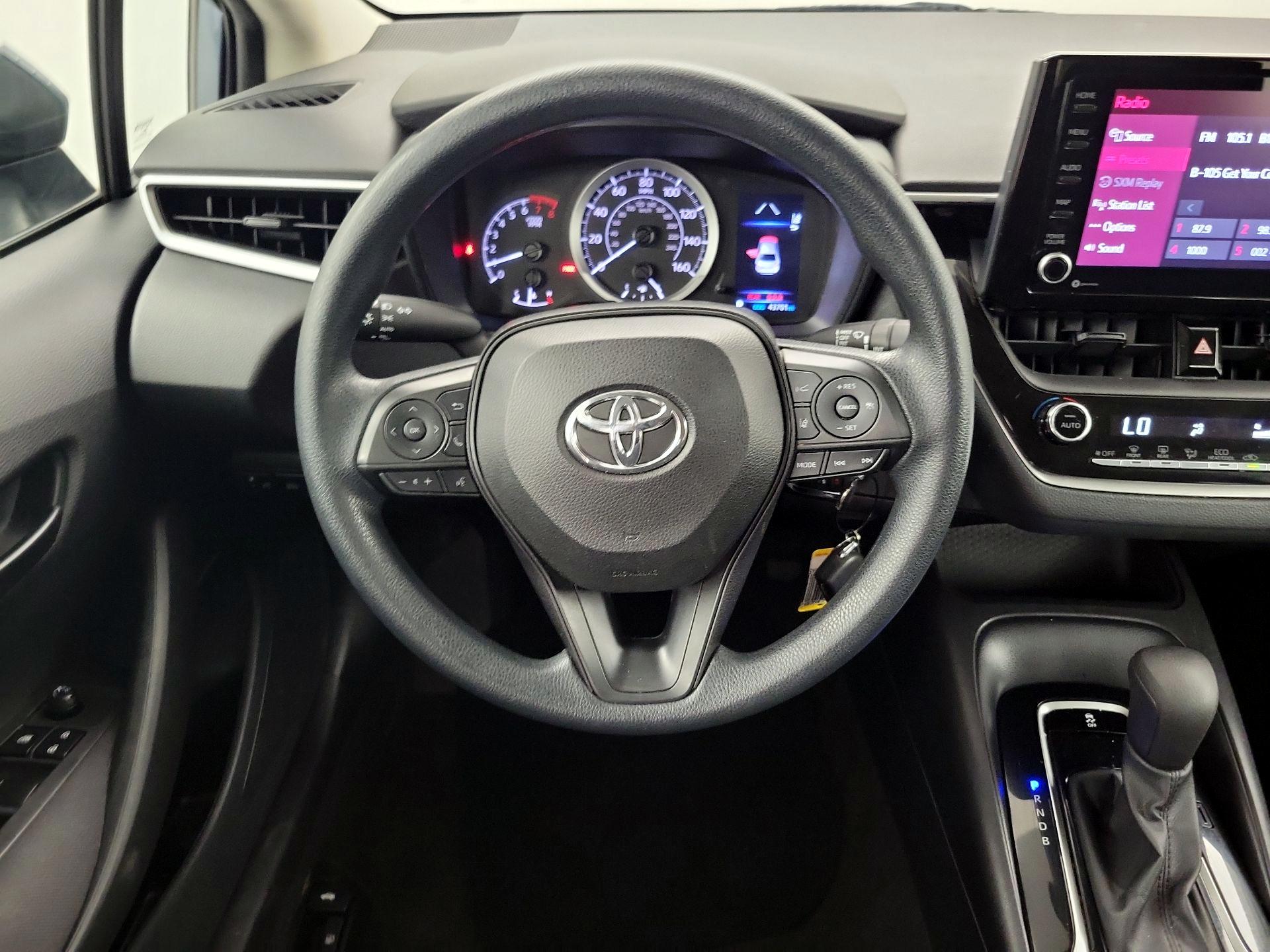 Thumbnail: 2022 Toyota Corolla - 10