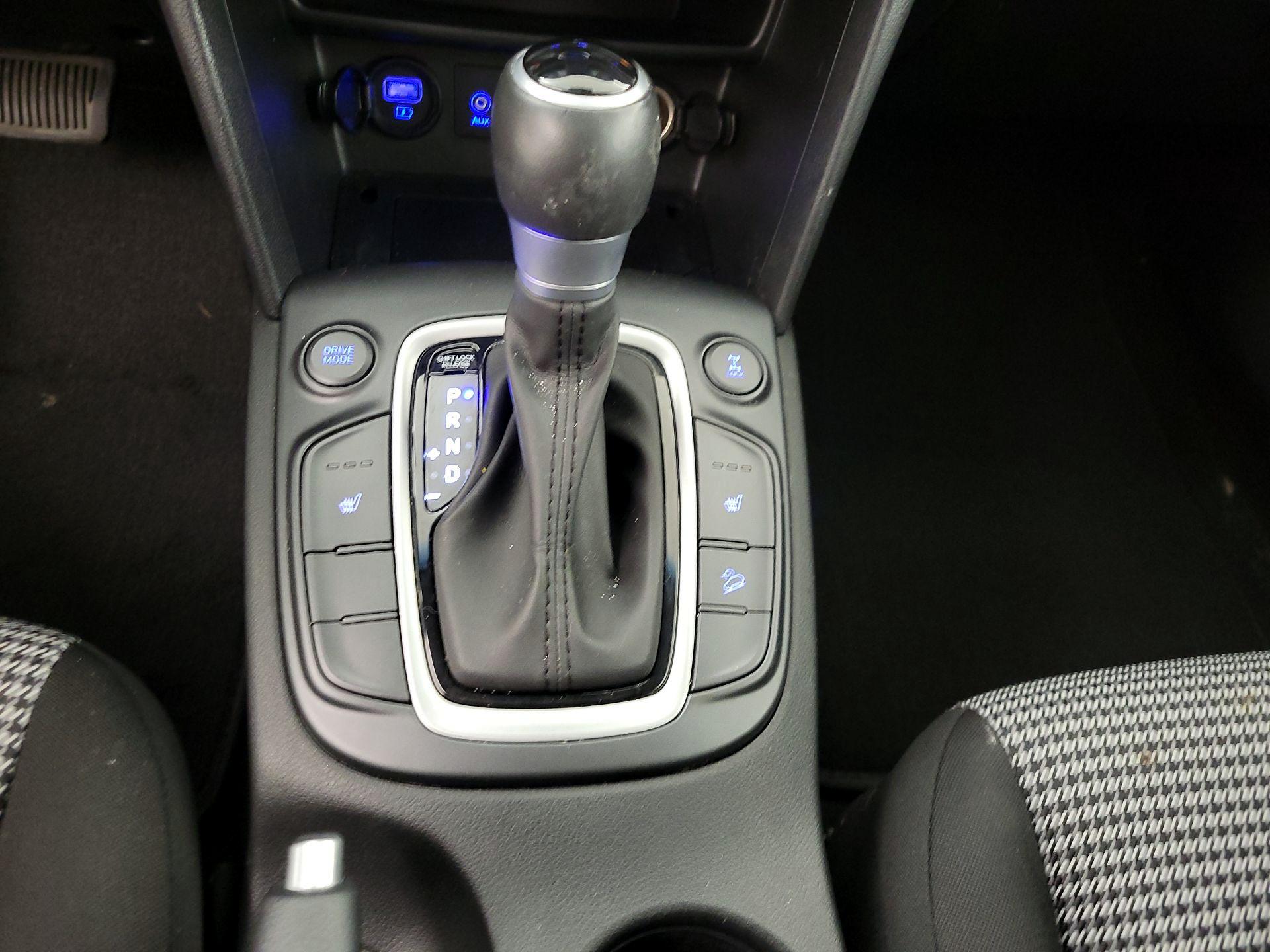 Thumbnail: 2021 Hyundai Kona - 17