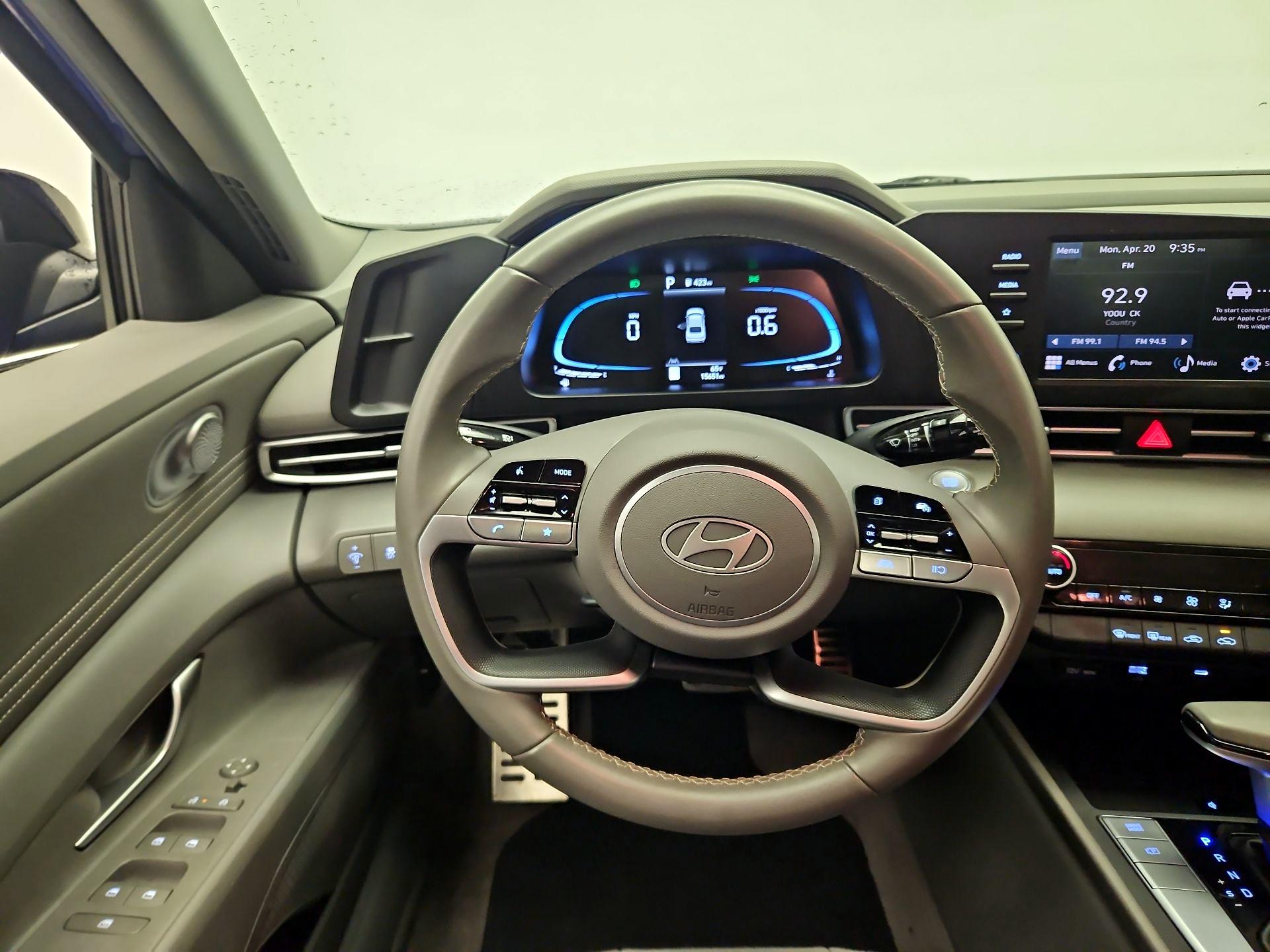 Thumbnail: 2025 Hyundai Elantra - 10