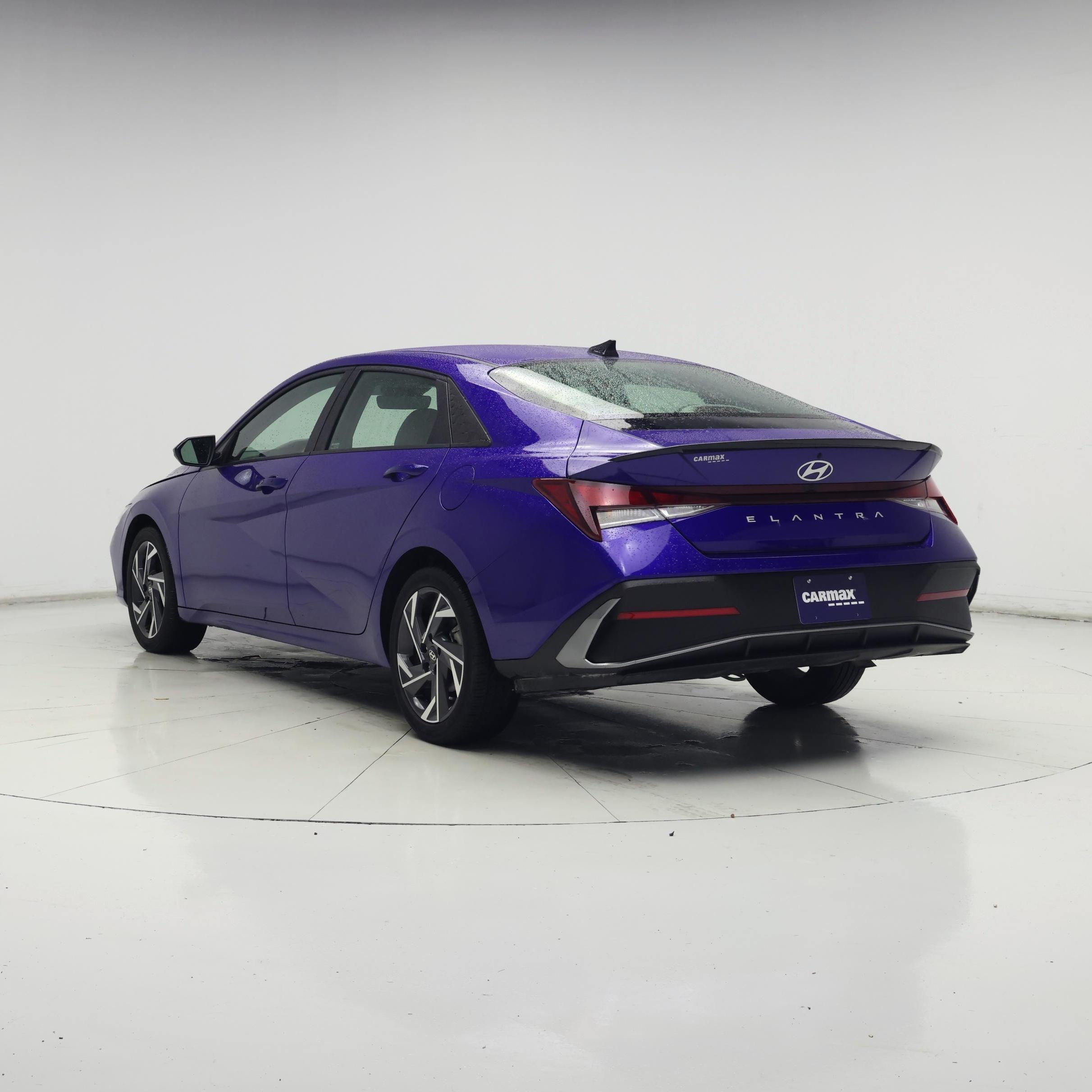 Thumbnail: 2025 Hyundai Elantra - 2
