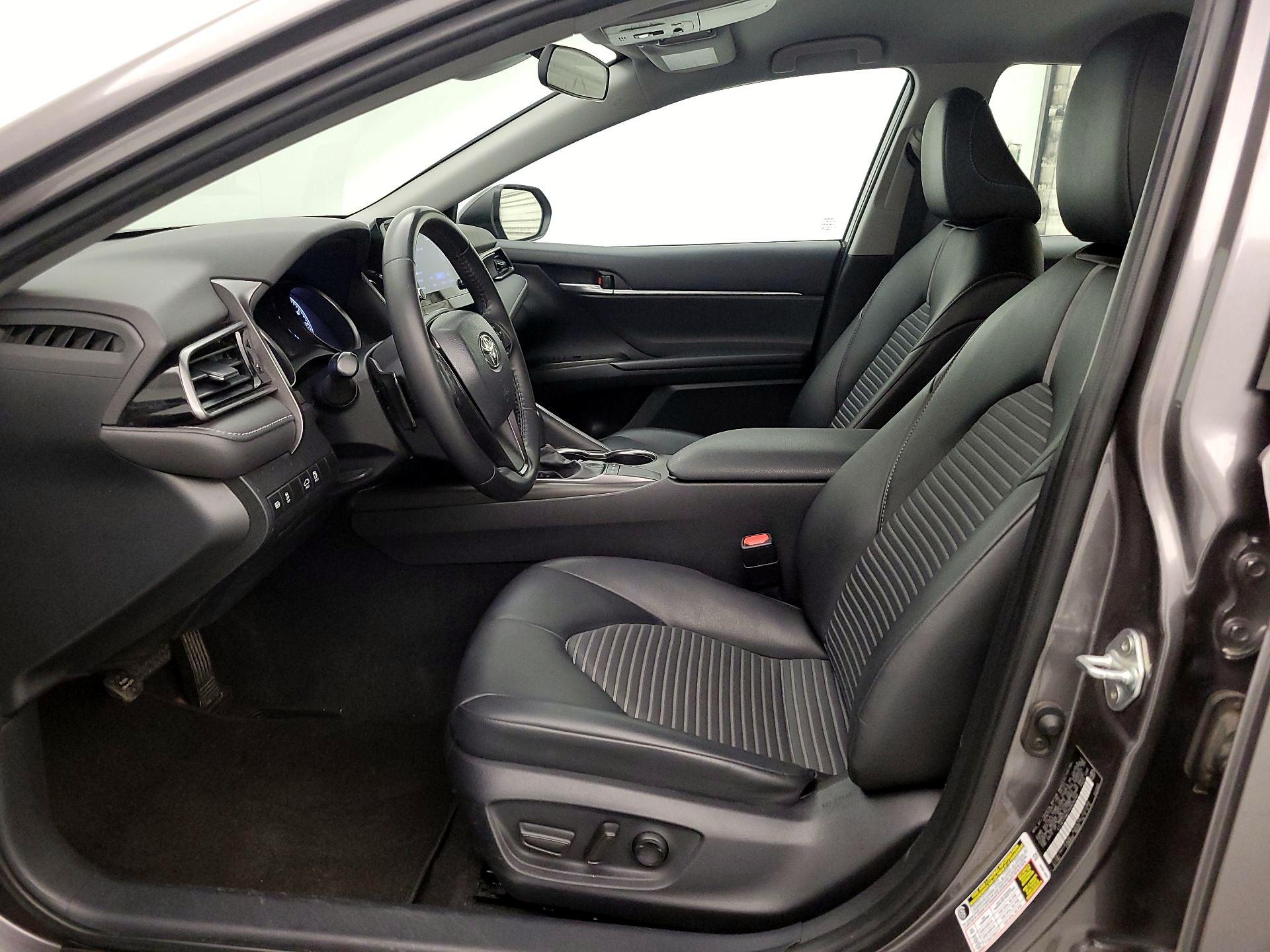 Thumbnail: 2023 Toyota Camry - 11