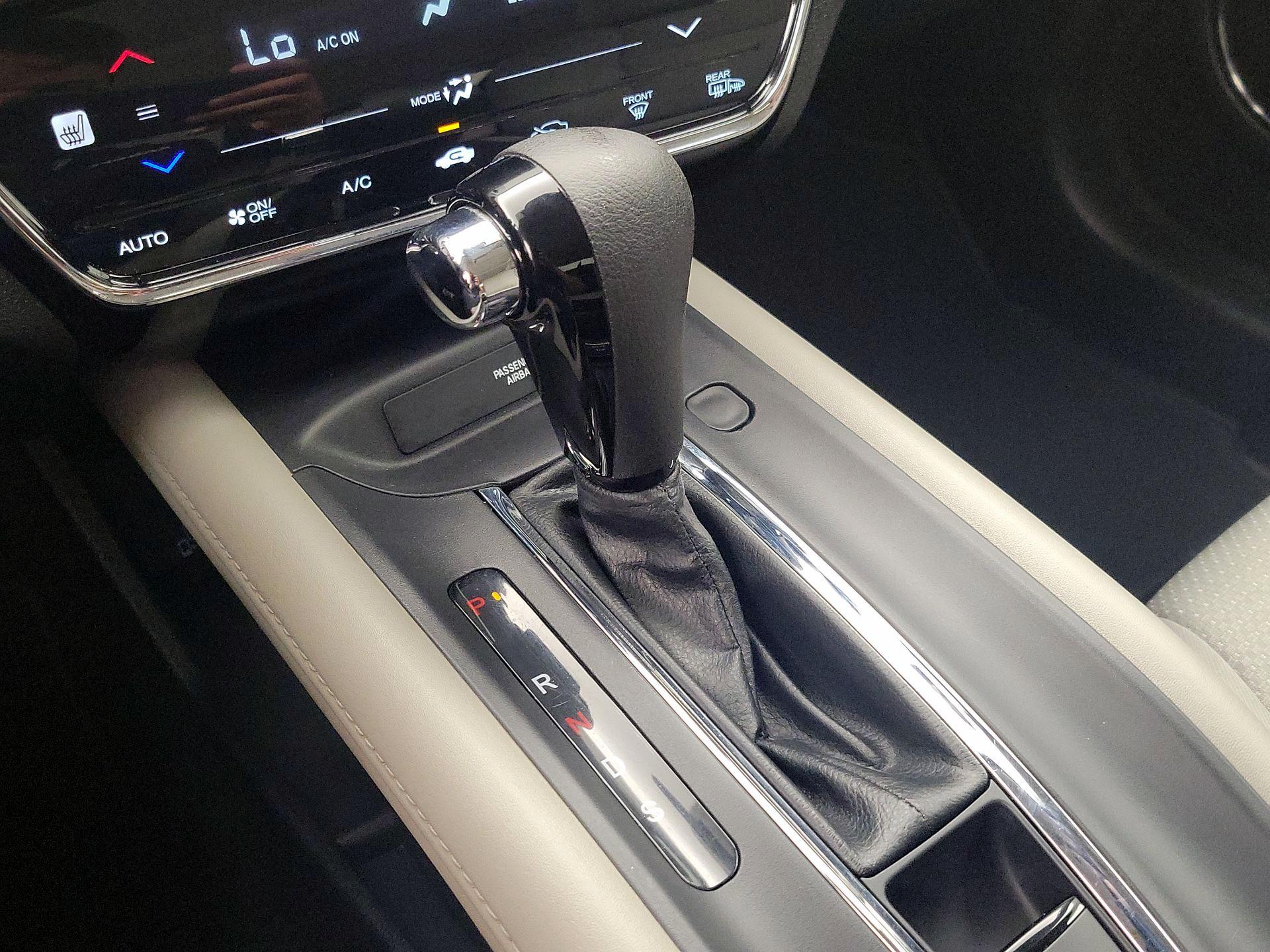 Thumbnail: 2021 Honda HR-V - 17