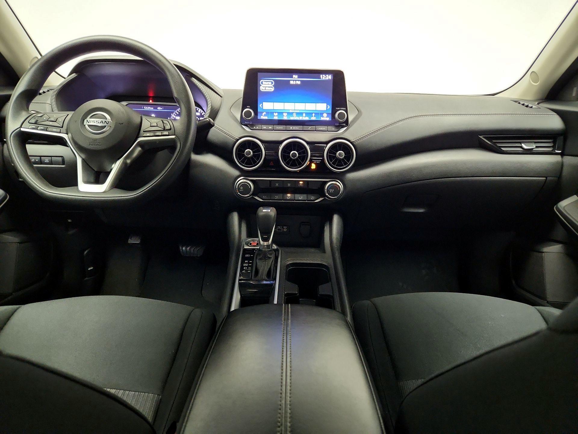 Thumbnail: 2023 Nissan Sentra - 9