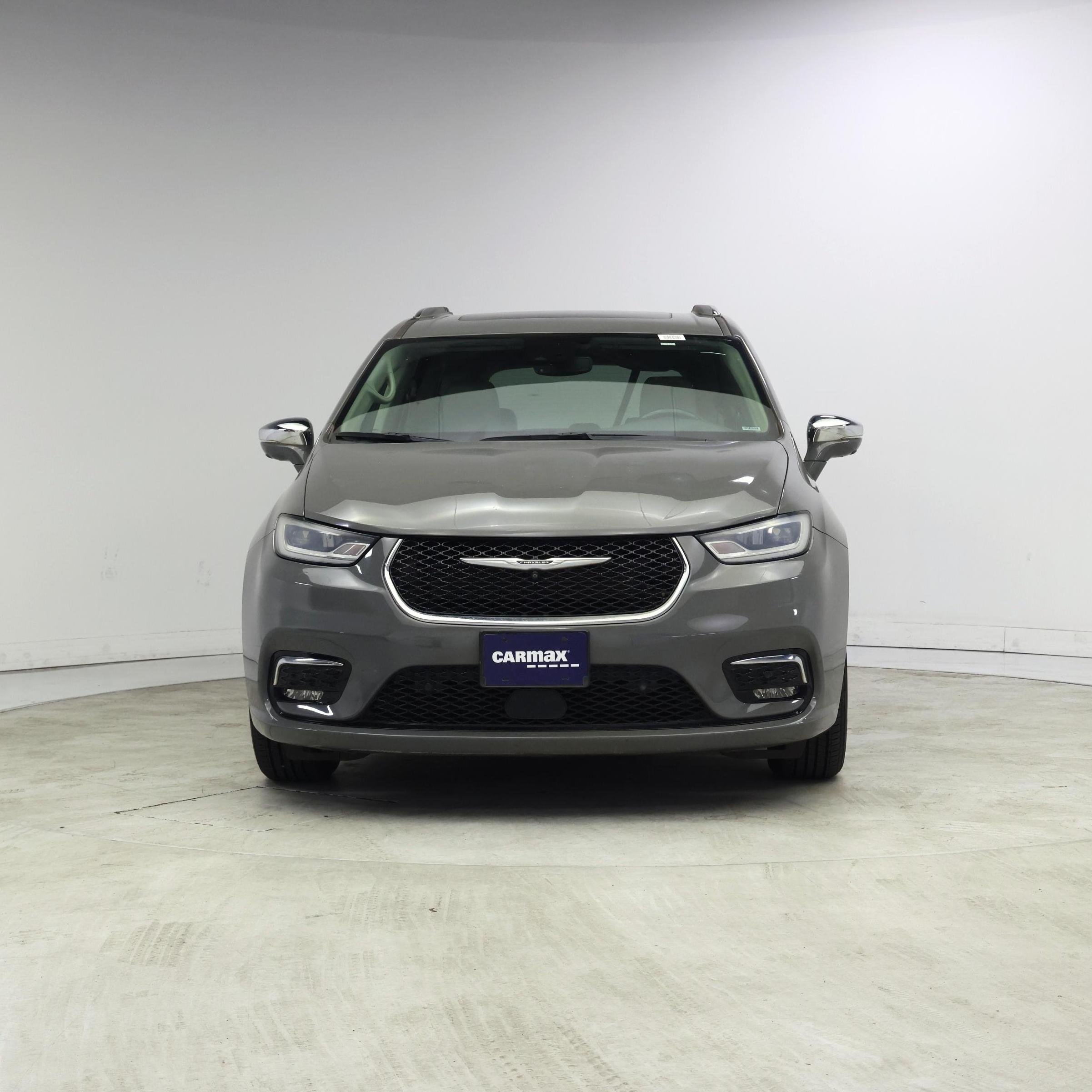 Thumbnail: 2021 Chrysler Pacifica - 5