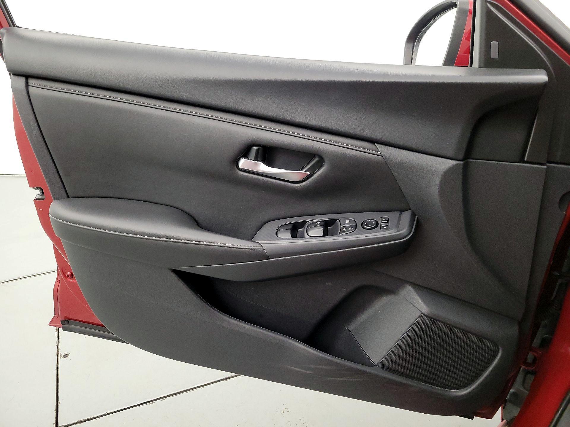 Thumbnail: 2024 Nissan Sentra - 12