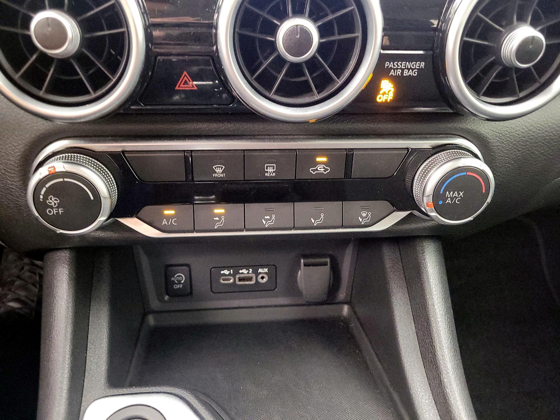 Thumbnail: 2024 Nissan Sentra - 16