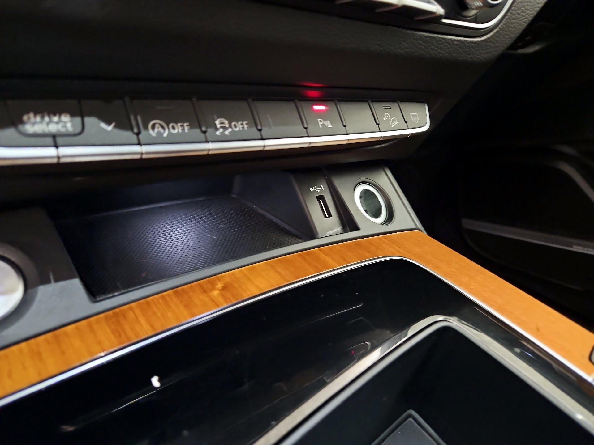 Thumbnail: 2023 Audi Q5 - 18