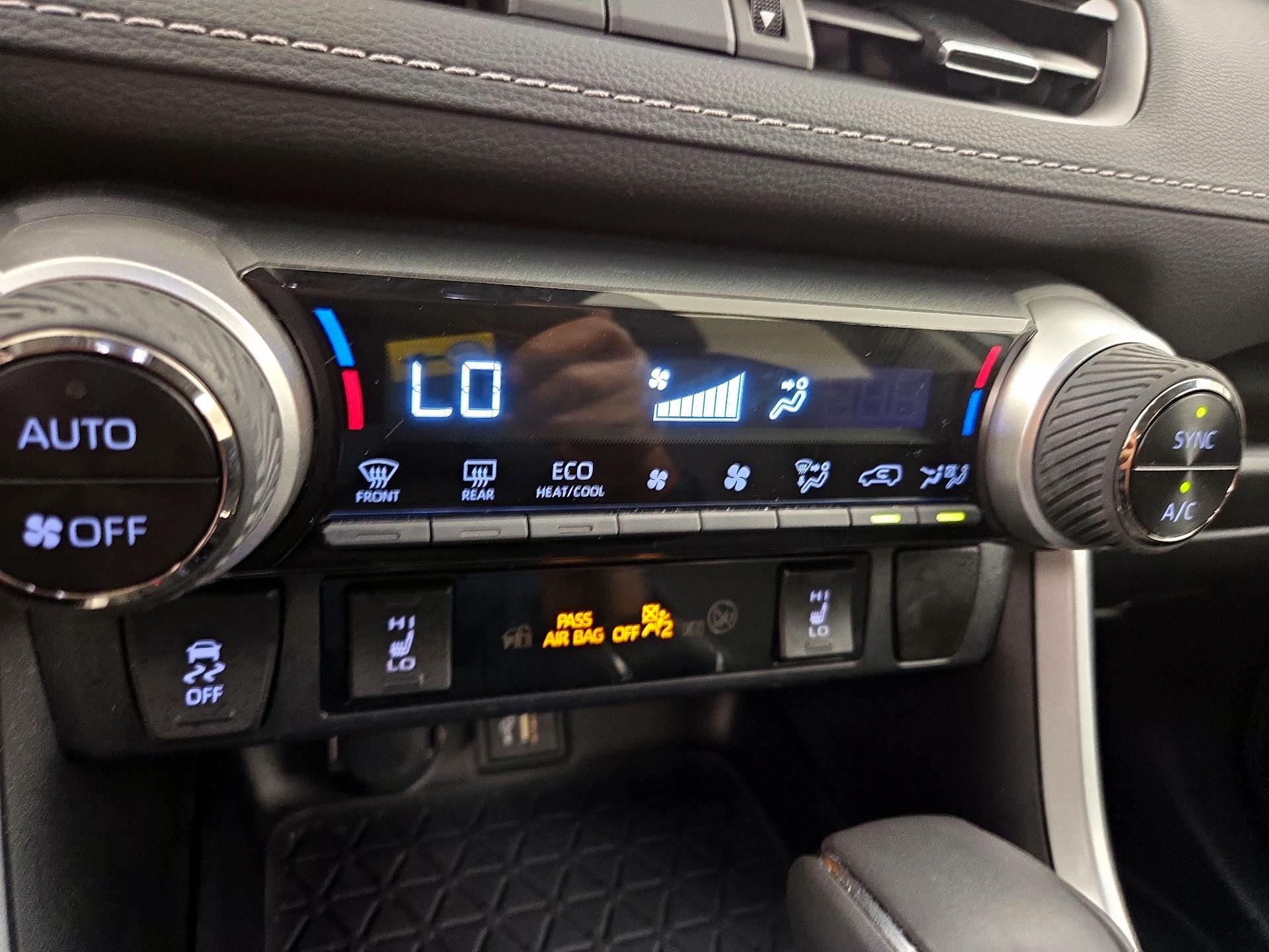 Thumbnail: 2023 Toyota RAV4 - 16