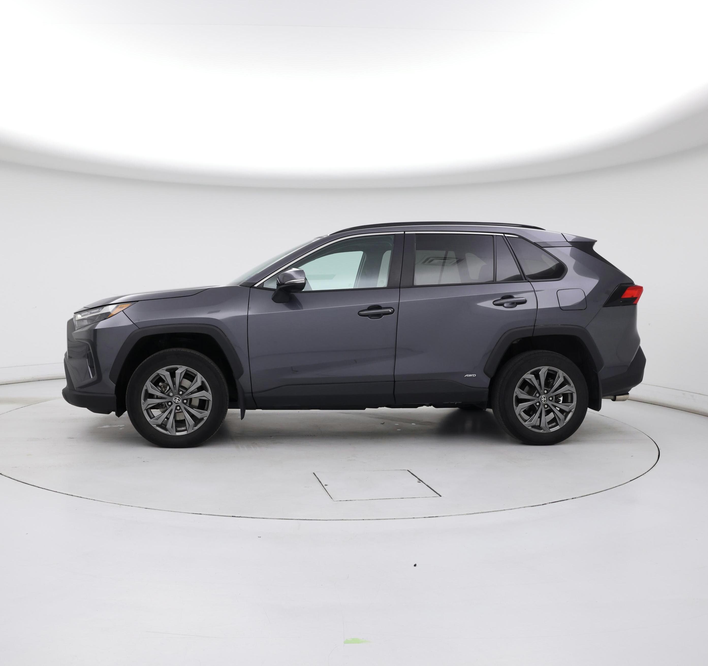 Thumbnail: 2023 Toyota RAV4 - 3