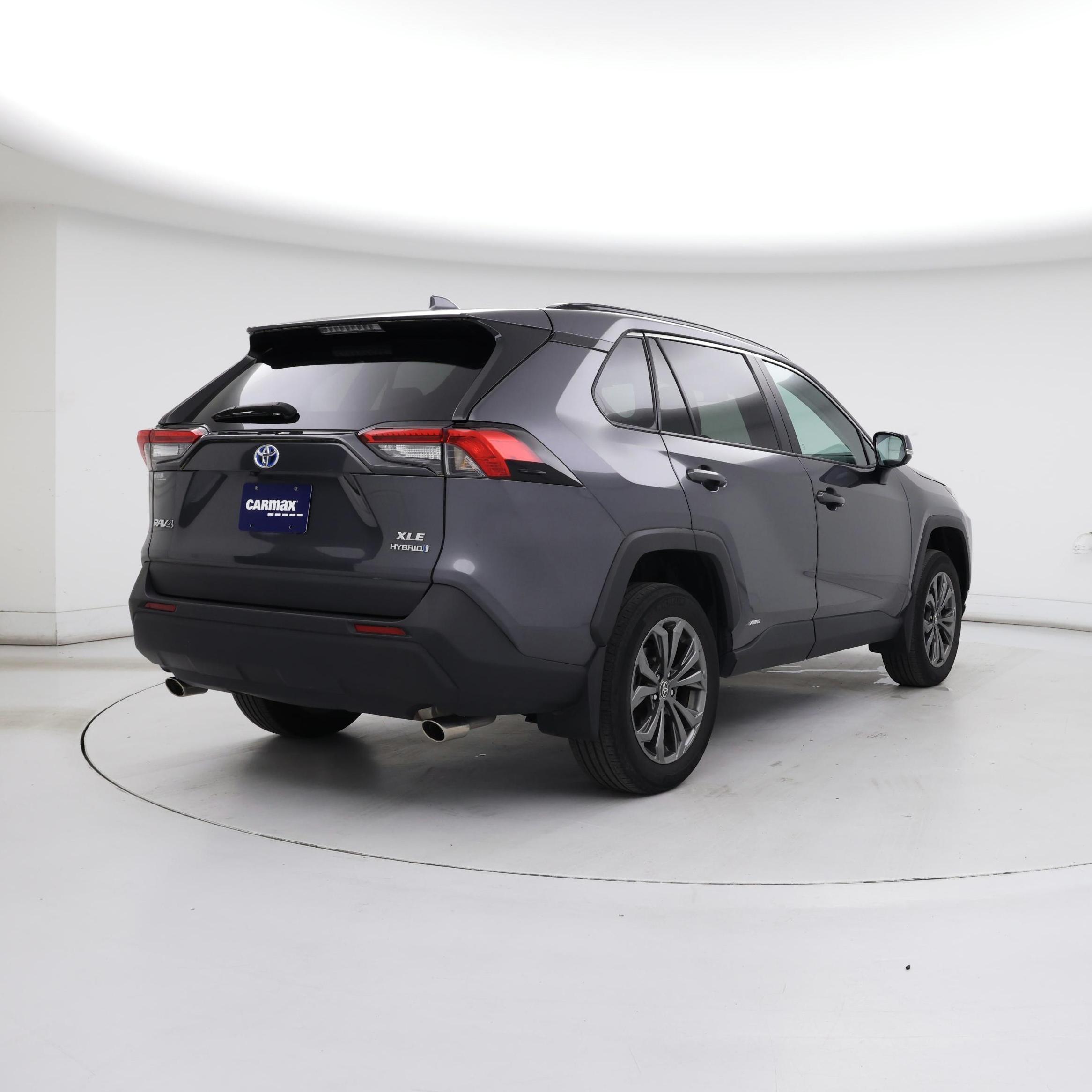 Thumbnail: 2023 Toyota RAV4 - 8