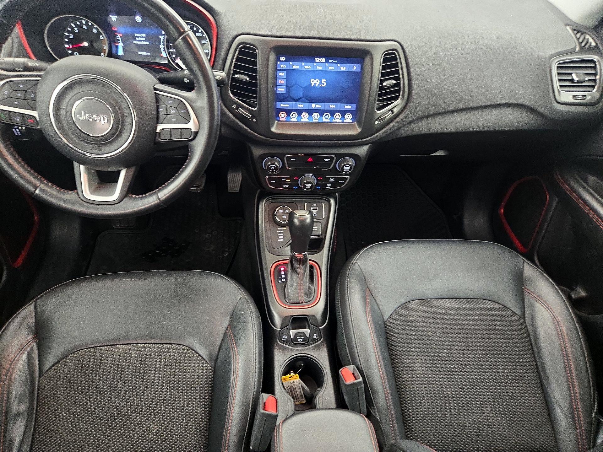 Thumbnail: 2018 Jeep Compass - 9