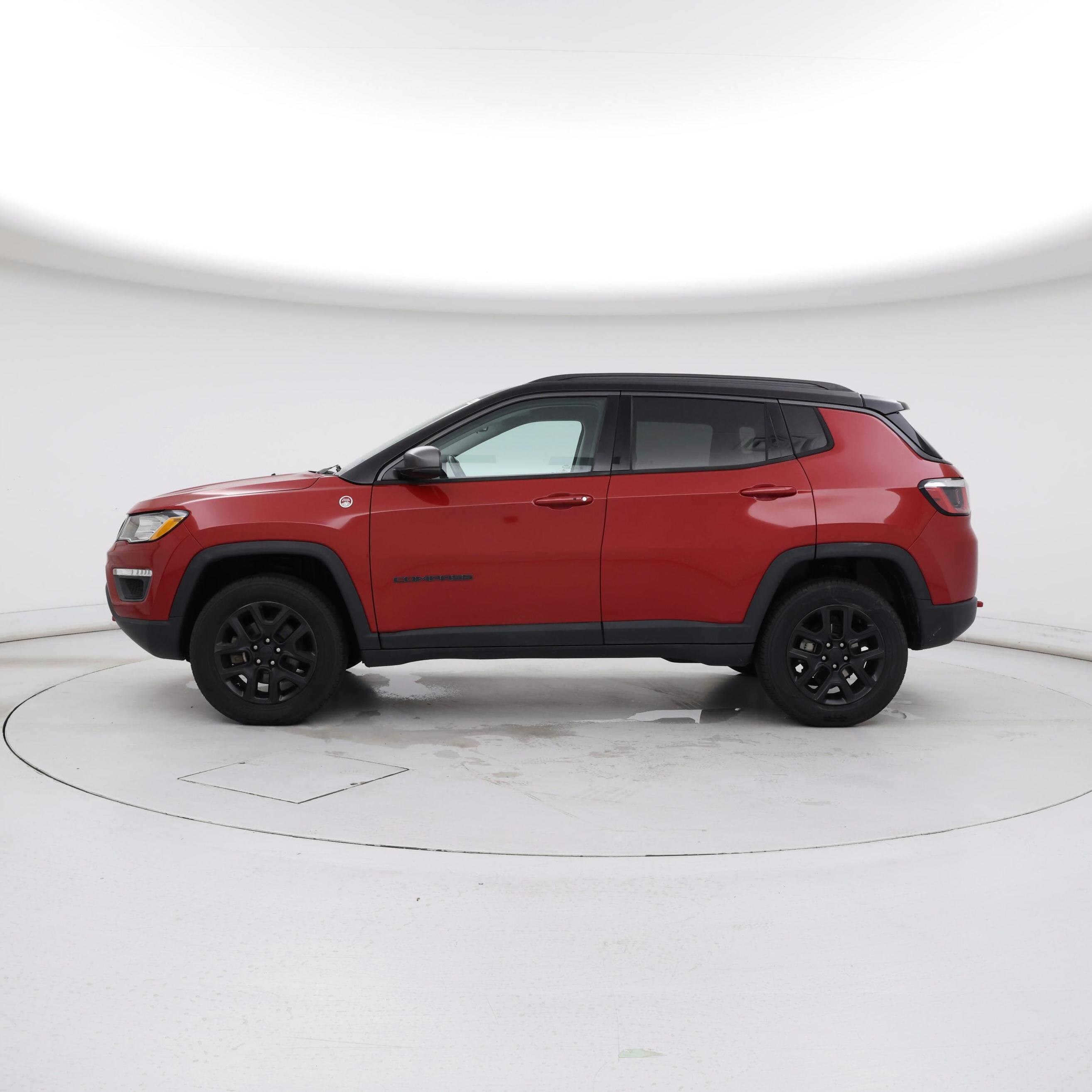 Thumbnail: 2018 Jeep Compass - 3