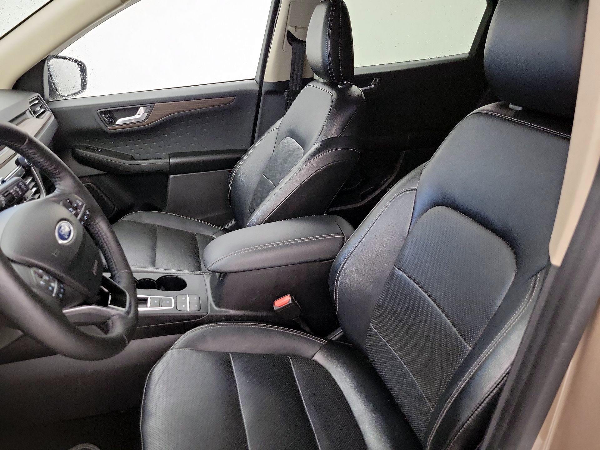 Thumbnail: 2020 Ford Escape - 11