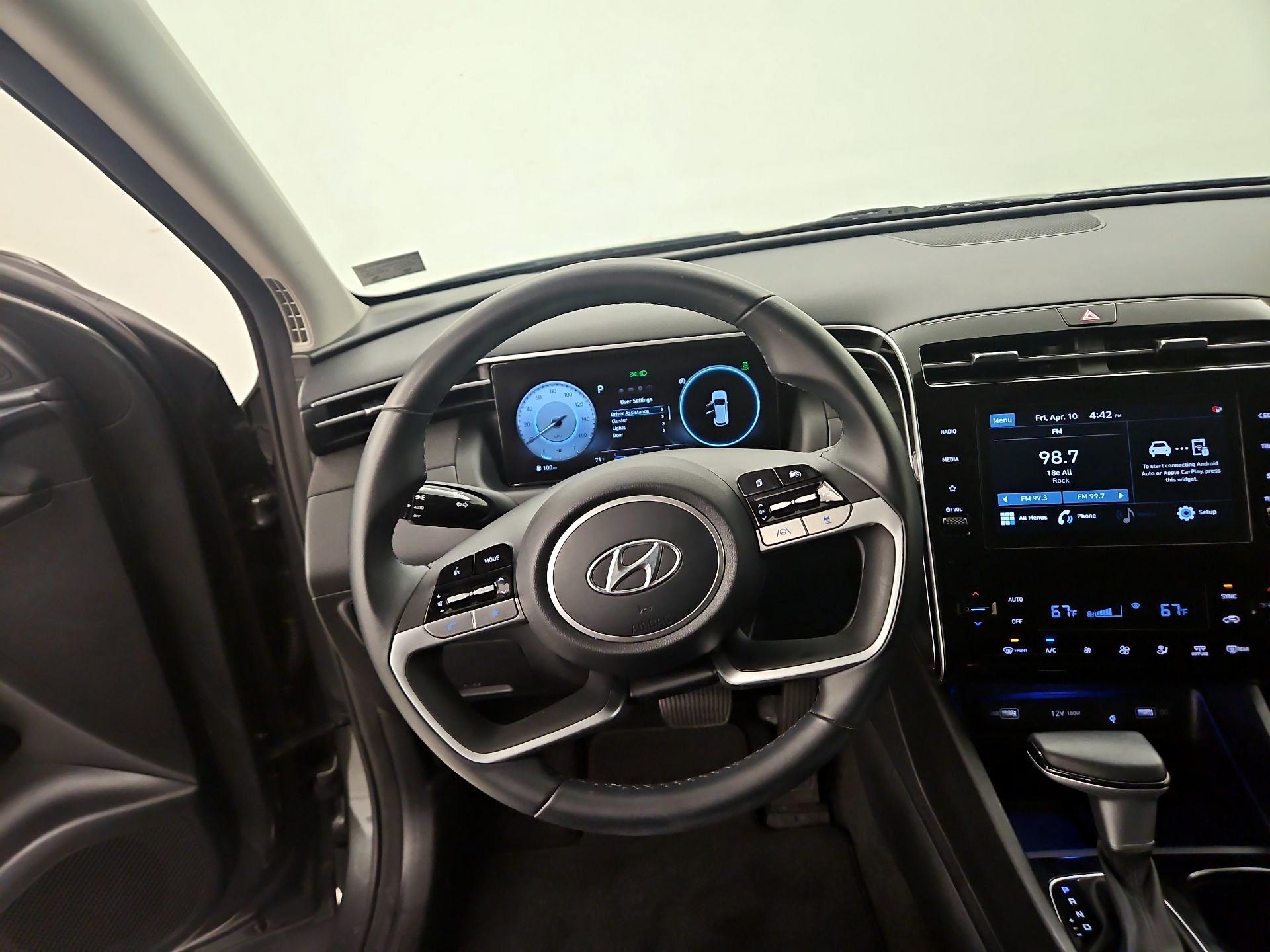 Thumbnail: 2022 Hyundai Tucson - 10