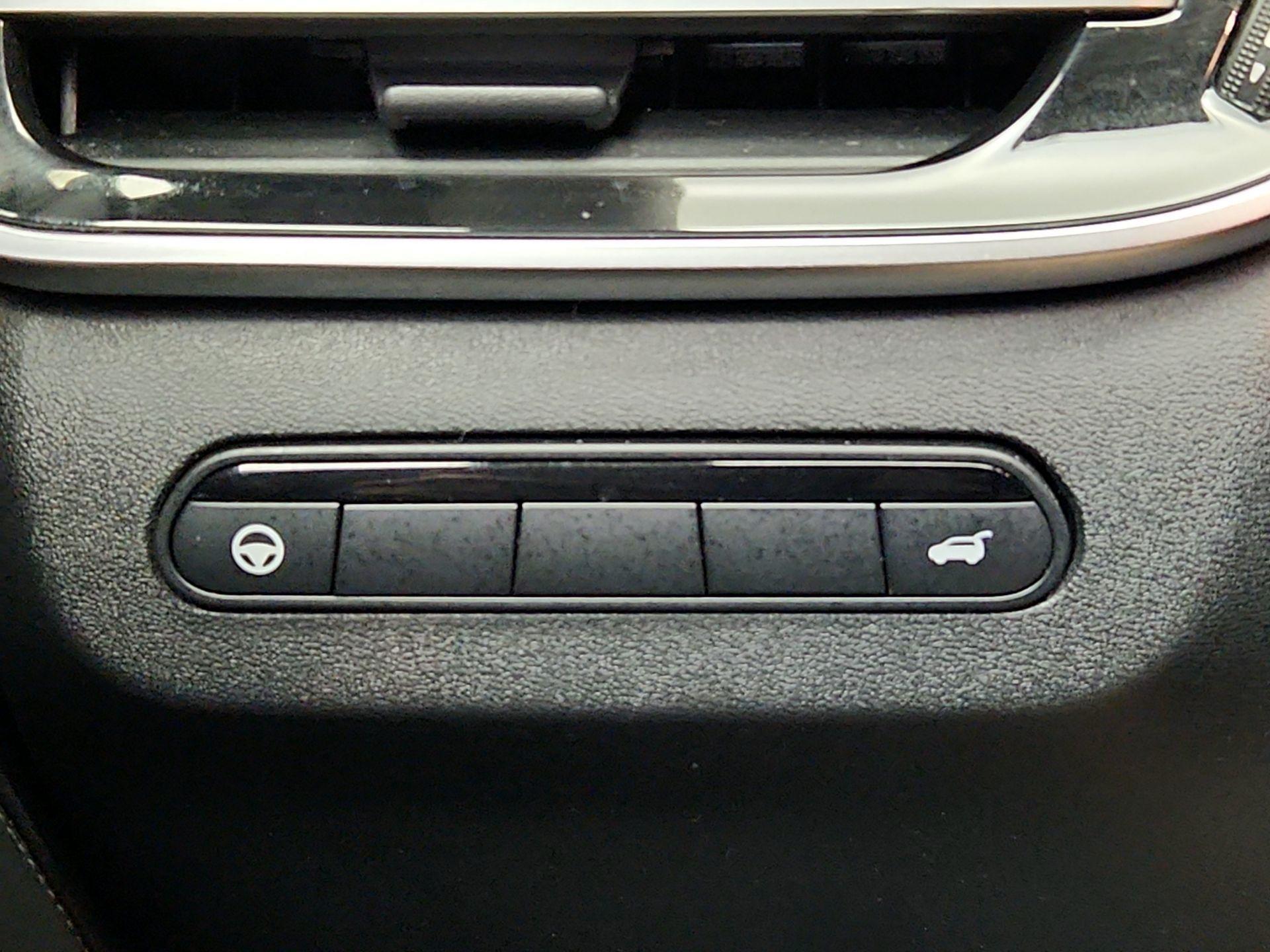 Thumbnail: 2023 INFINITI QX60 - 13