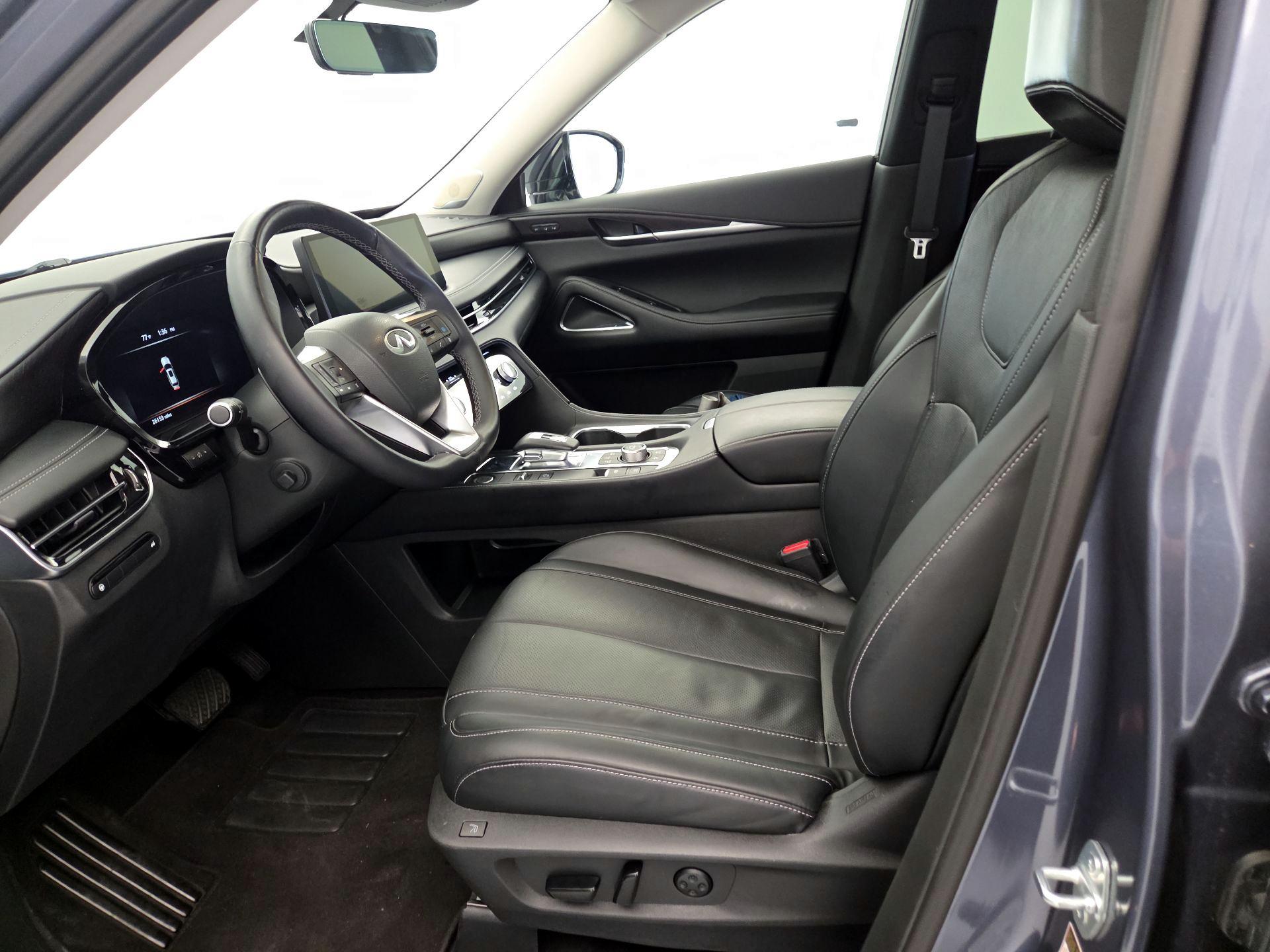 Thumbnail: 2023 INFINITI QX60 - 11