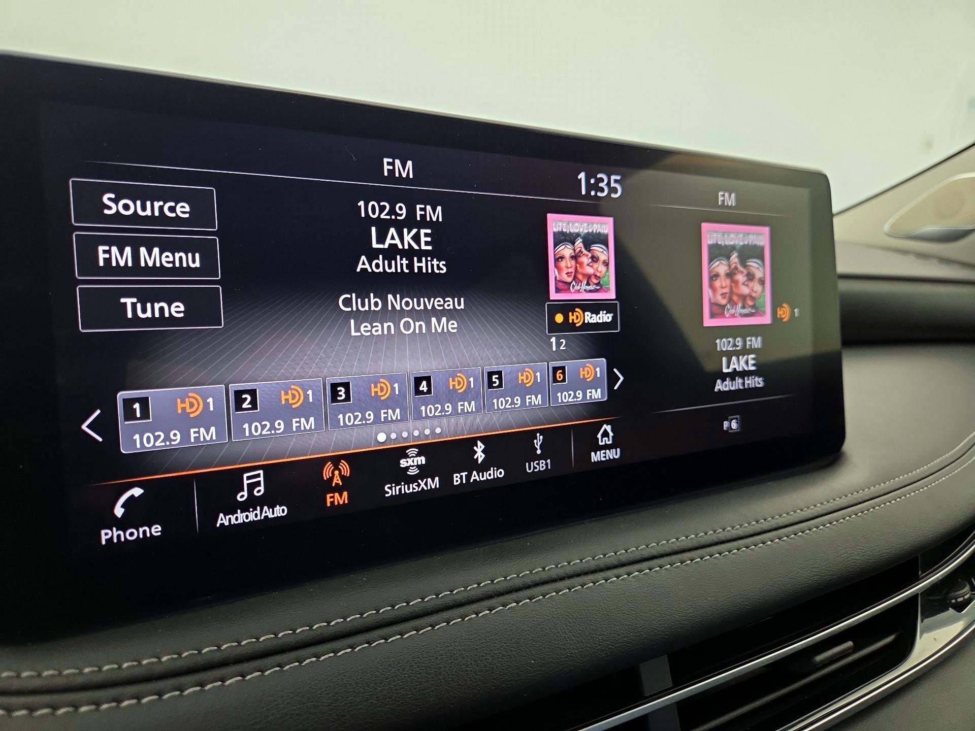 Thumbnail: 2023 INFINITI QX60 - 15