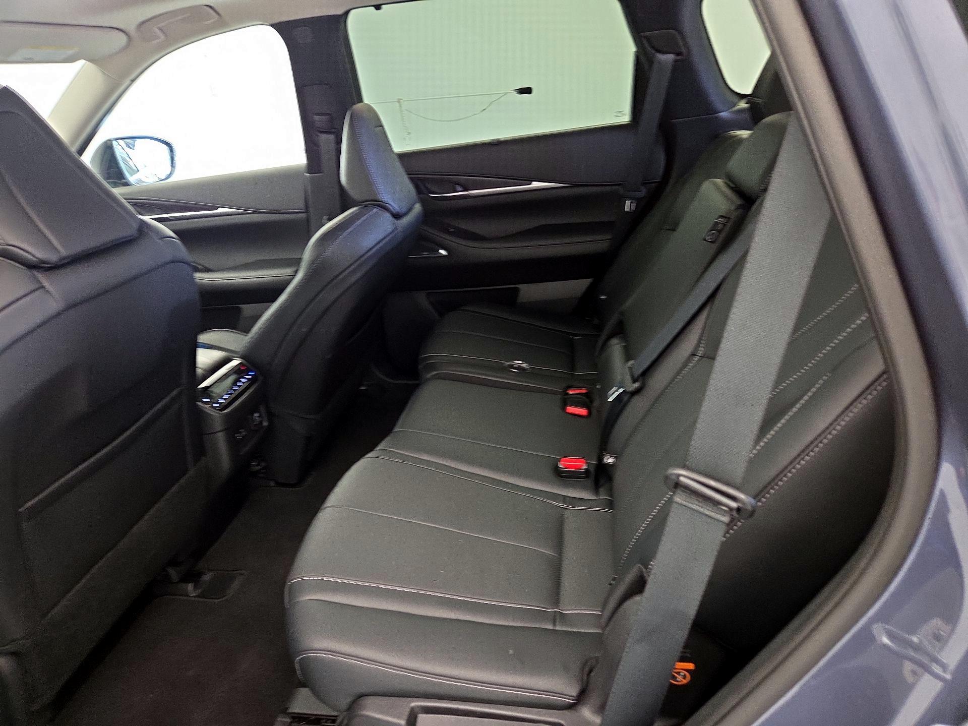 Thumbnail: 2023 INFINITI QX60 - 20