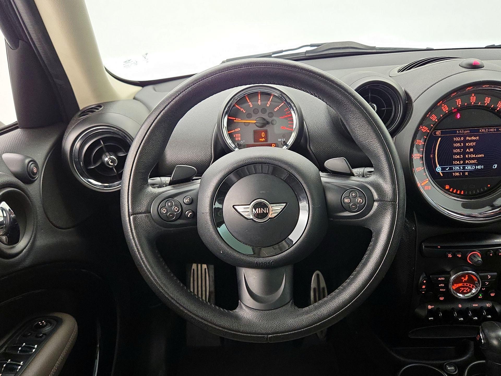Thumbnail: 2015 MINI Cooper Countryman - 10