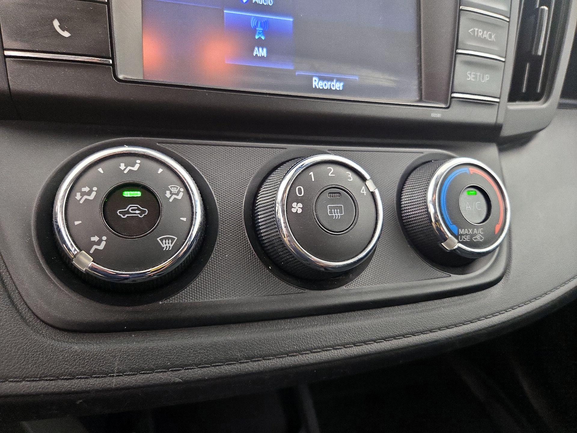 Thumbnail: 2017 Toyota RAV4 - 16