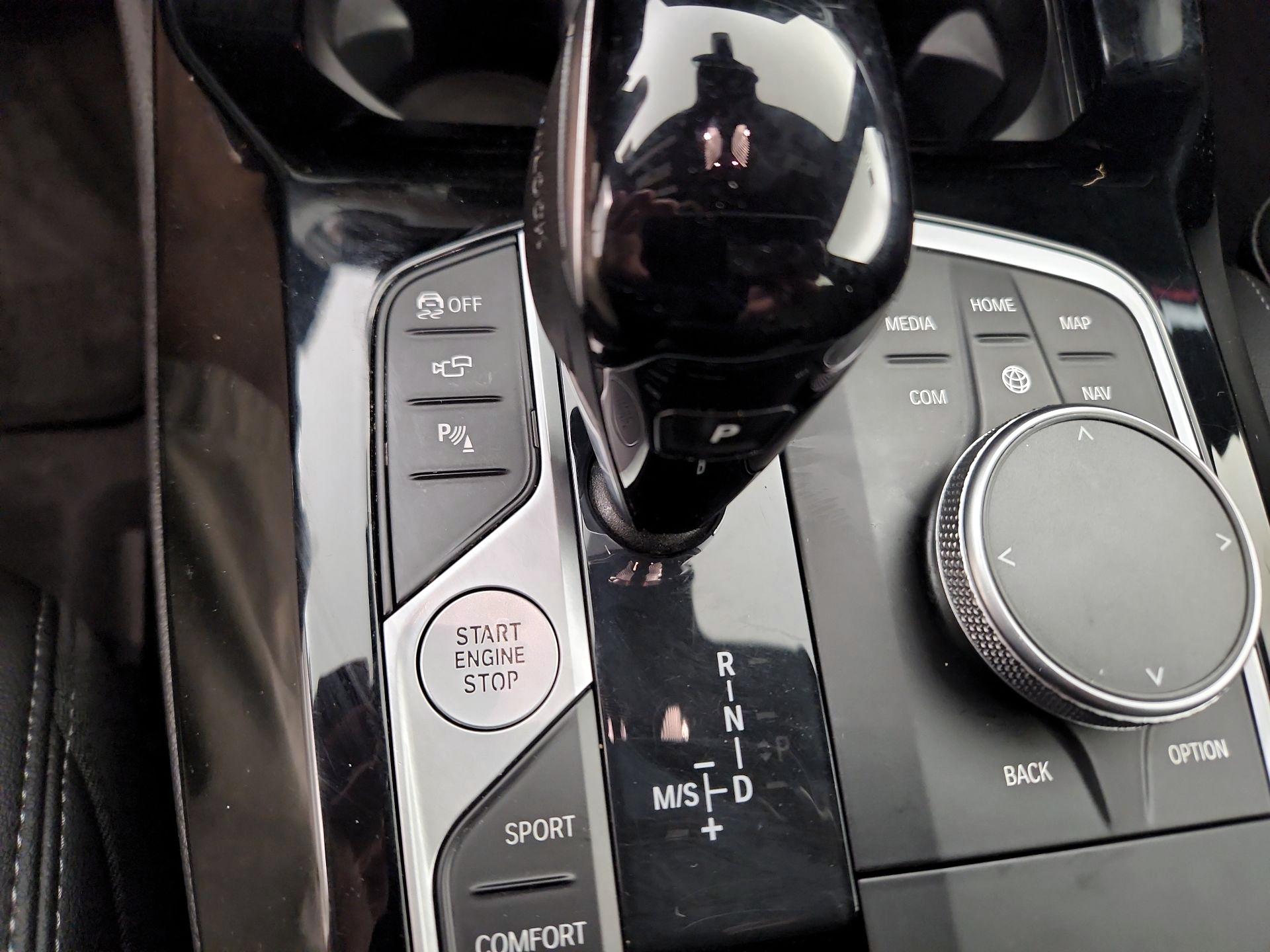 Thumbnail: 2022 BMW X4 - 18