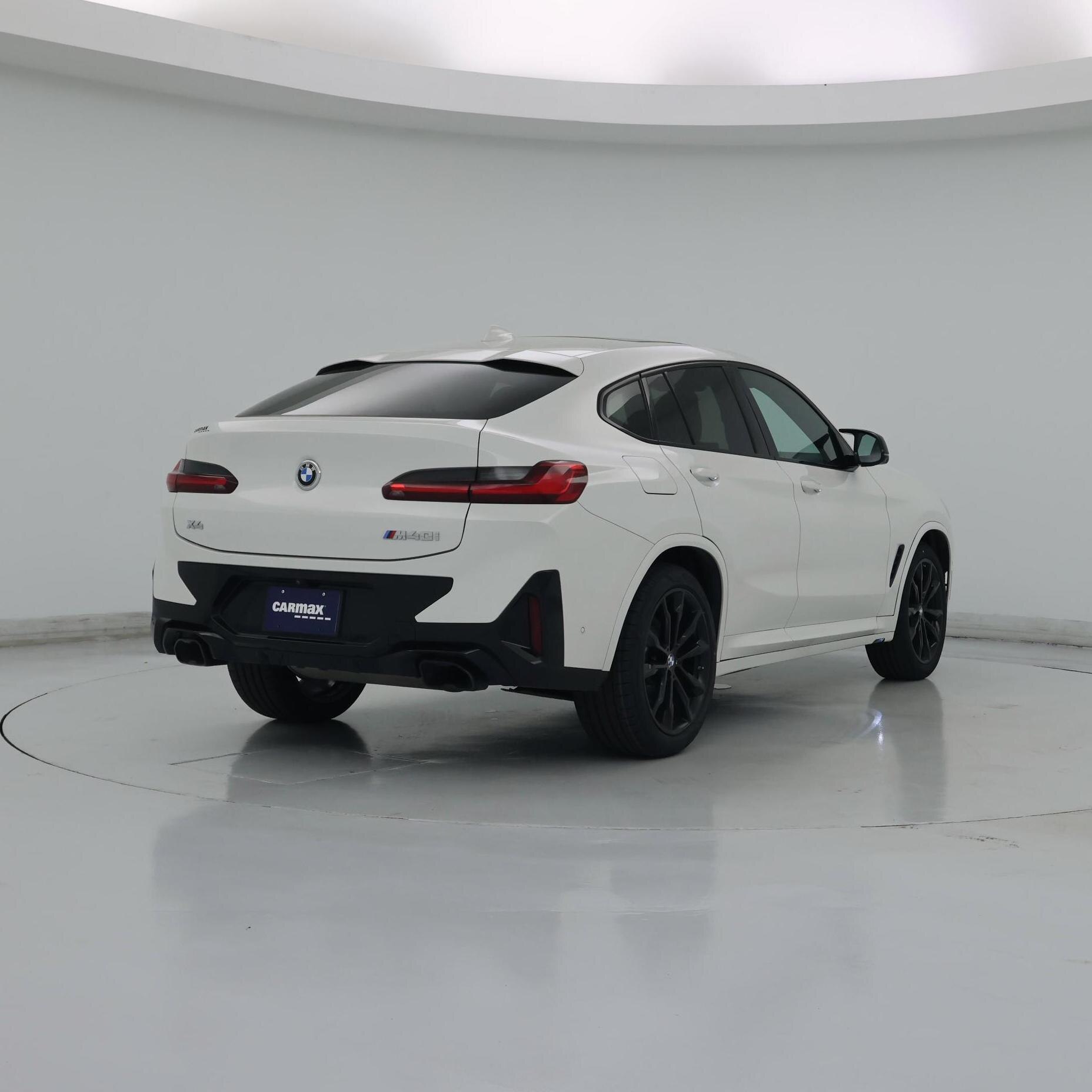 Thumbnail: 2022 BMW X4 - 8