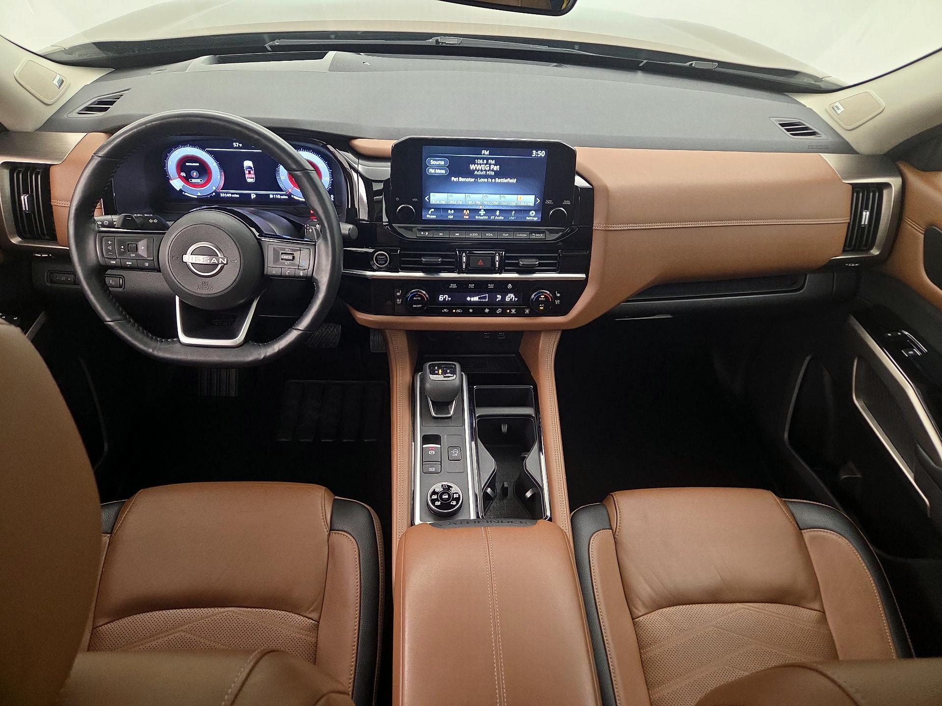 Thumbnail: 2023 Nissan Pathfinder - 9