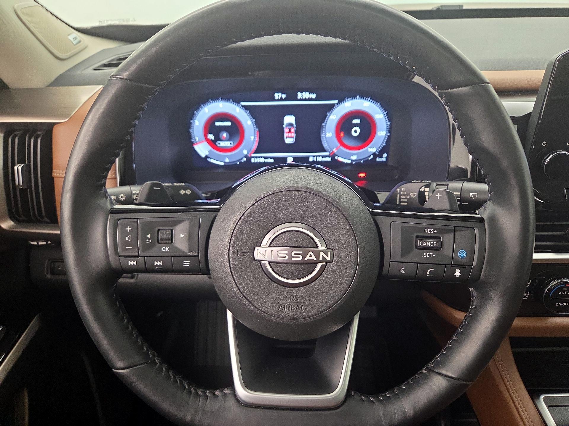 Thumbnail: 2023 Nissan Pathfinder - 10
