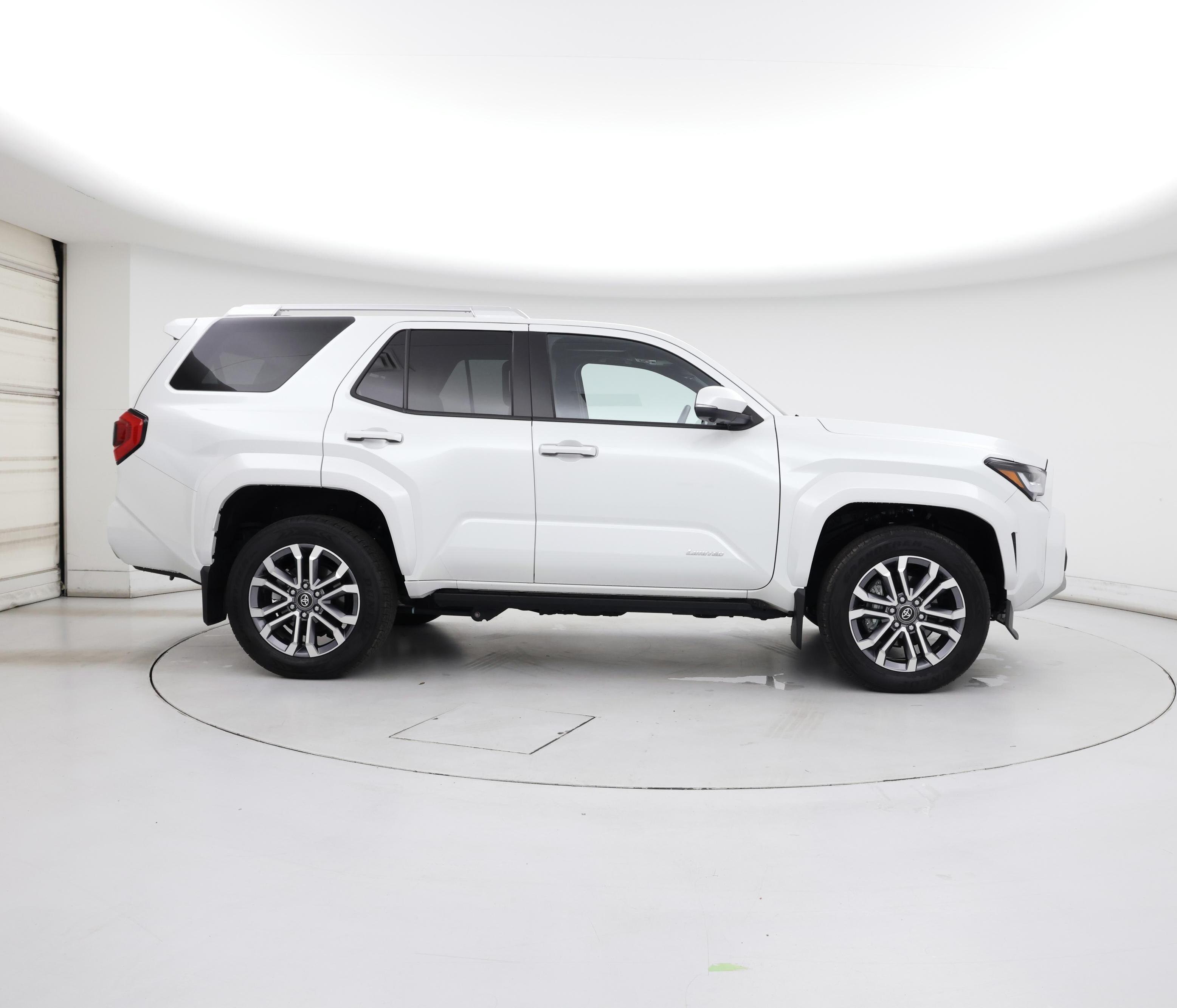 Thumbnail: 2025 Toyota 4Runner - 7