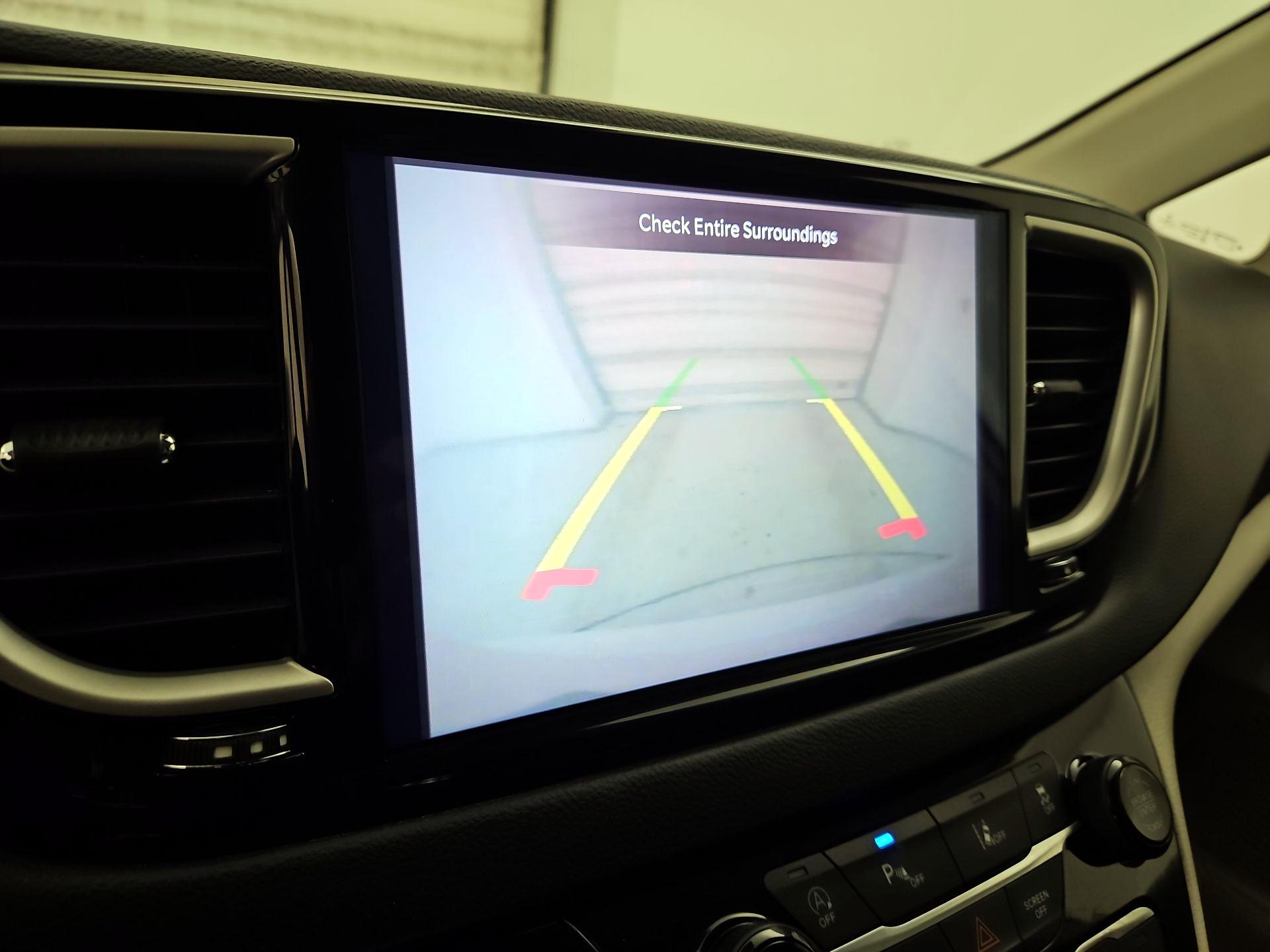 Thumbnail: 2022 Chrysler Pacifica - 14