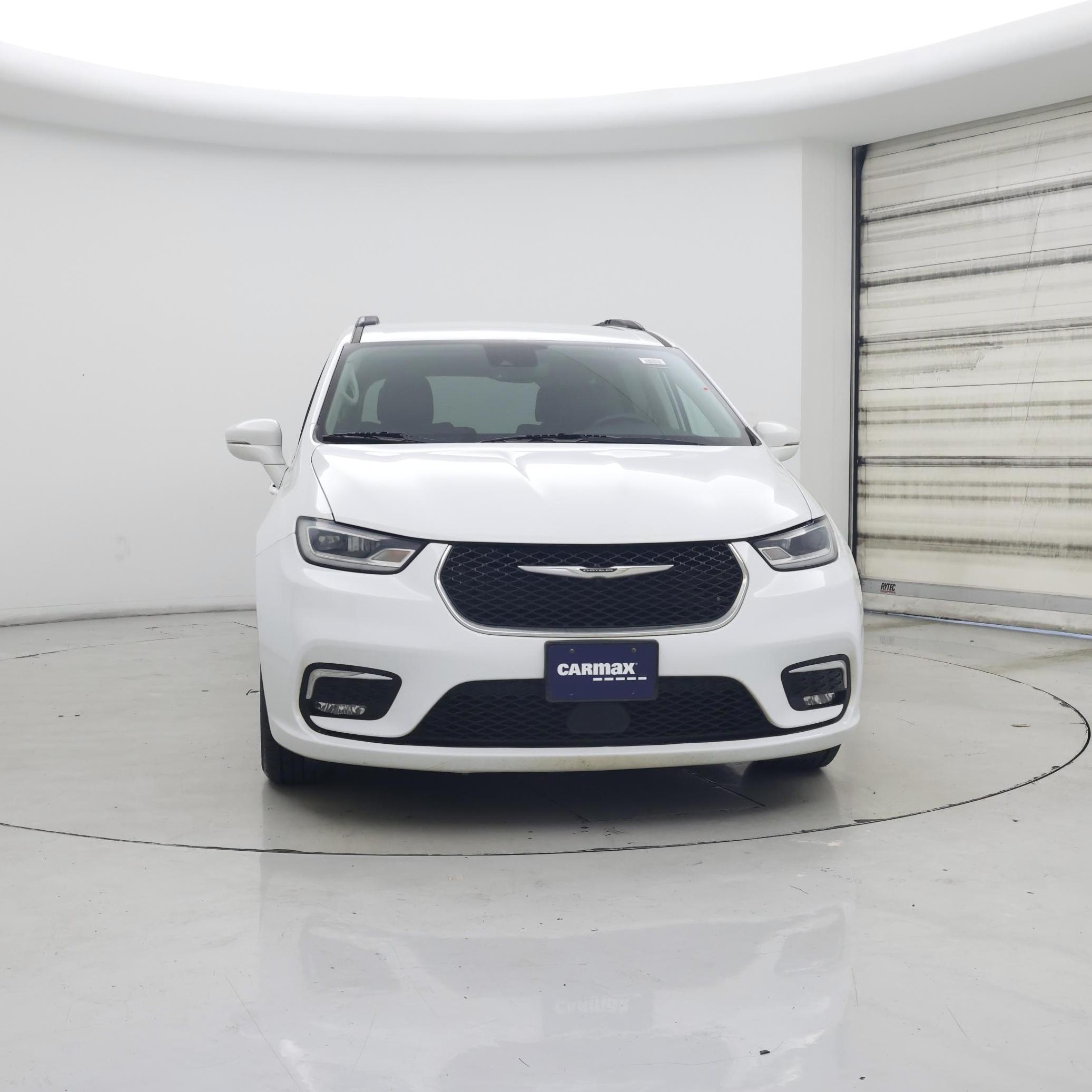 Thumbnail: 2022 Chrysler Pacifica - 5