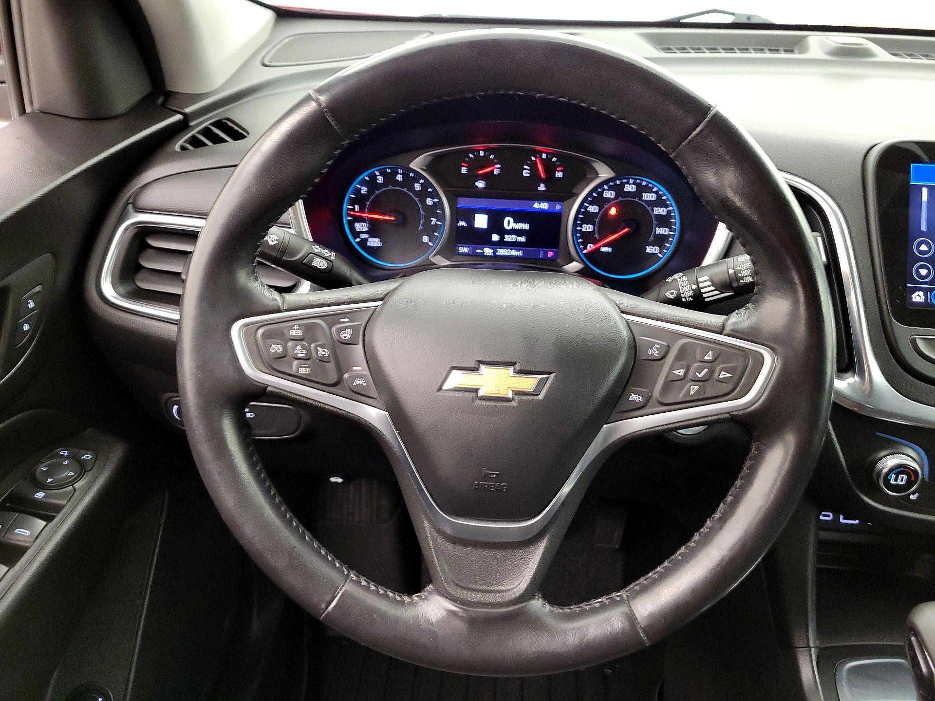 Thumbnail: 2022 Chevrolet Equinox - 10