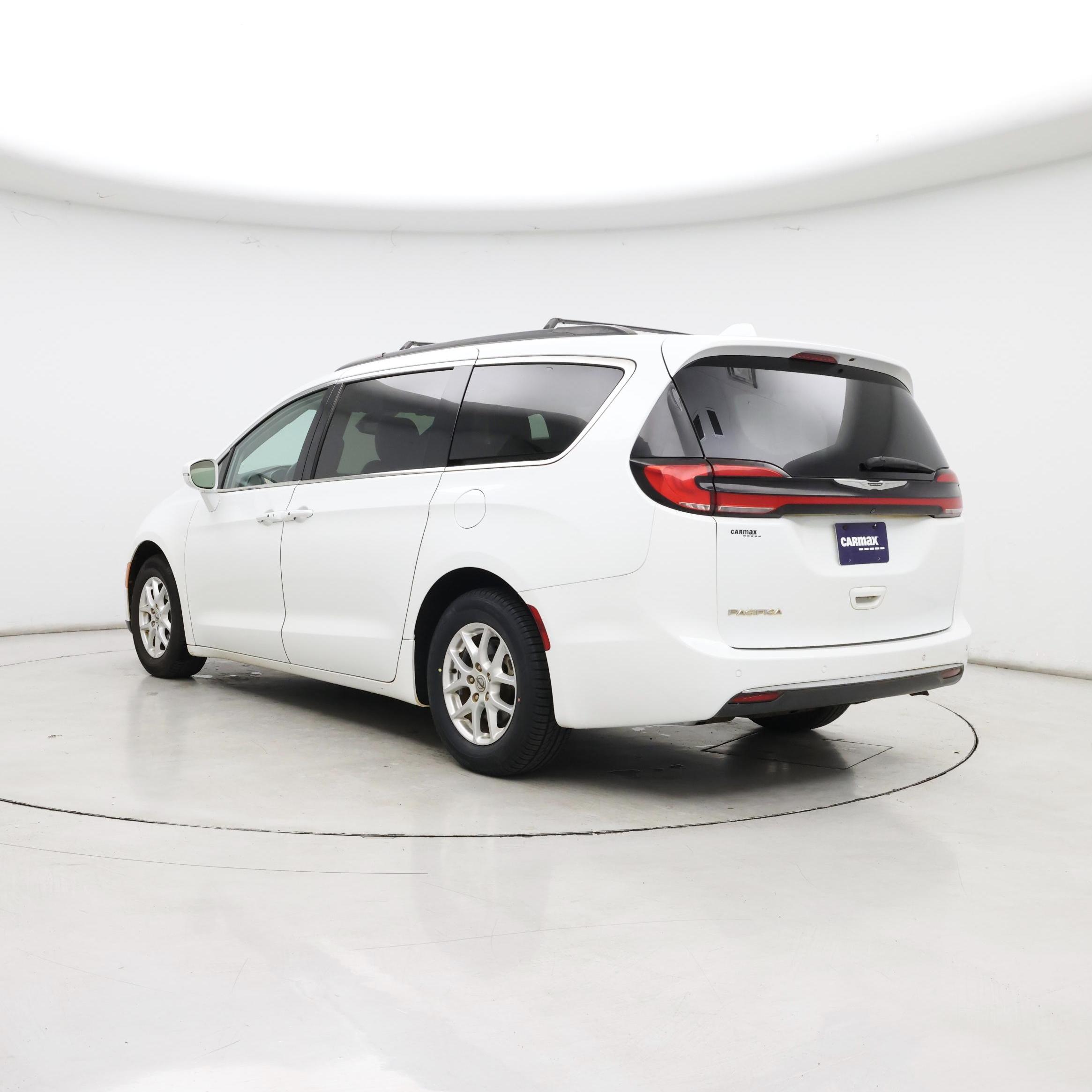 Thumbnail: 2022 Chrysler Pacifica - 2