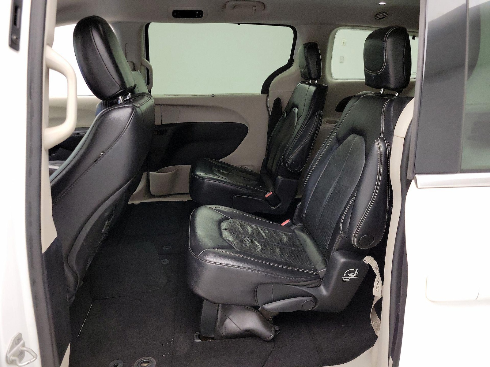 2022 Chrysler Pacifica Touring L - Photo 20