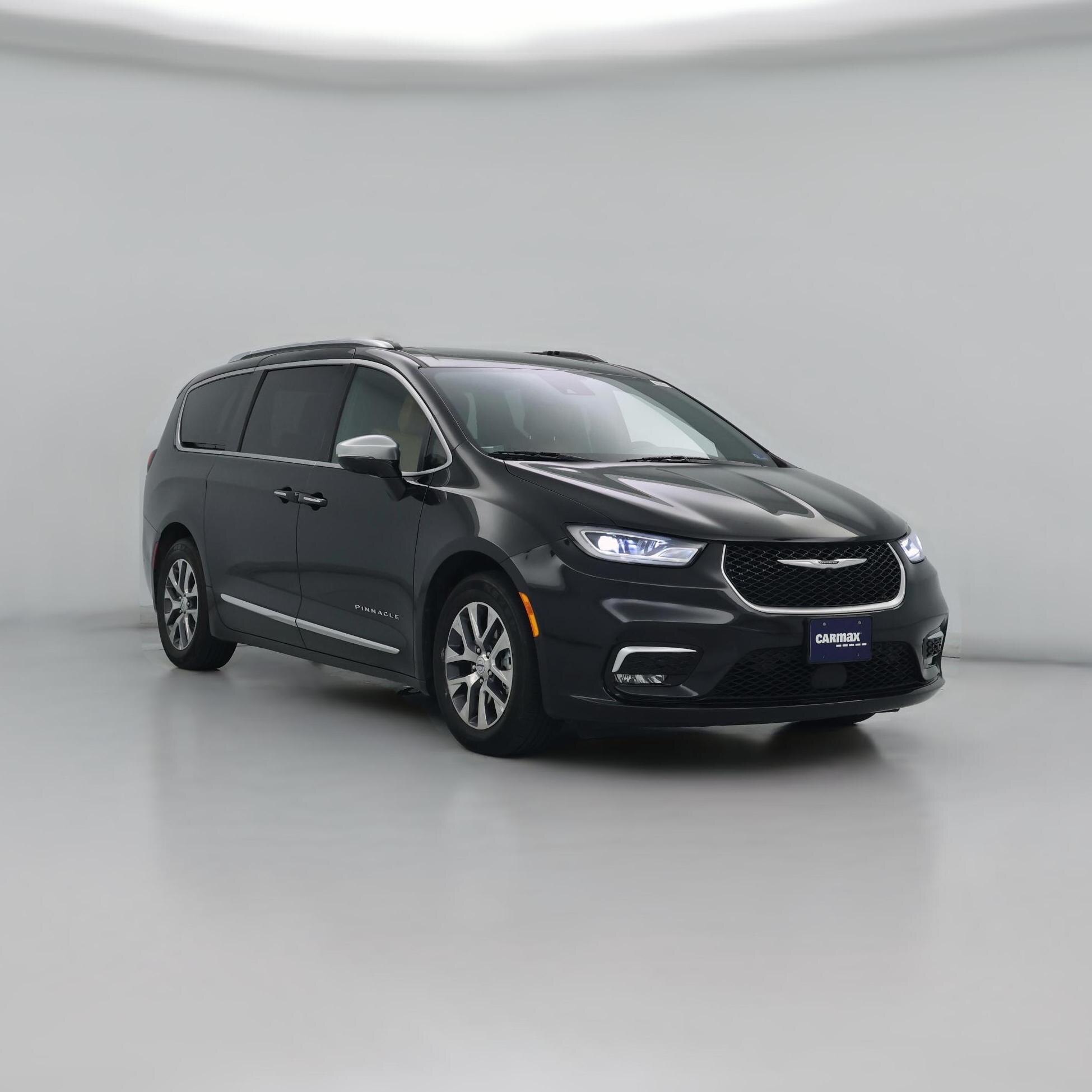 Thumbnail: 2022 Chrysler Pacifica - 1