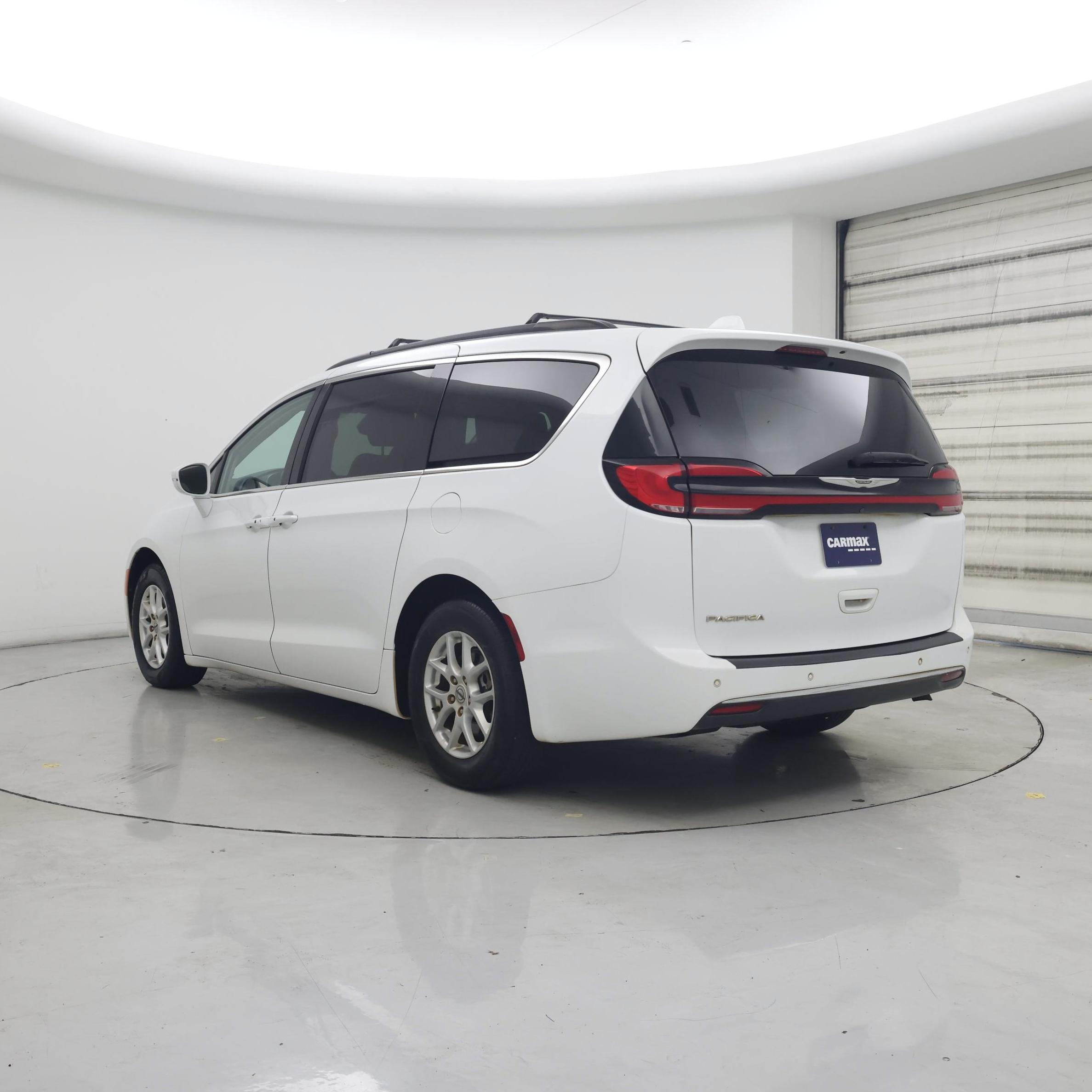 Thumbnail: 2022 Chrysler Pacifica - 2