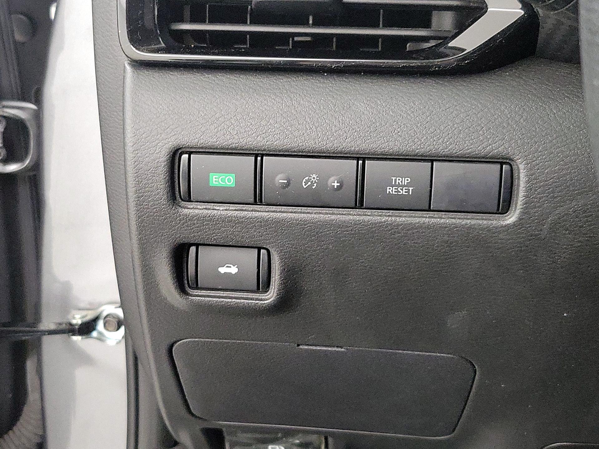 Thumbnail: 2024 Nissan Sentra - 13