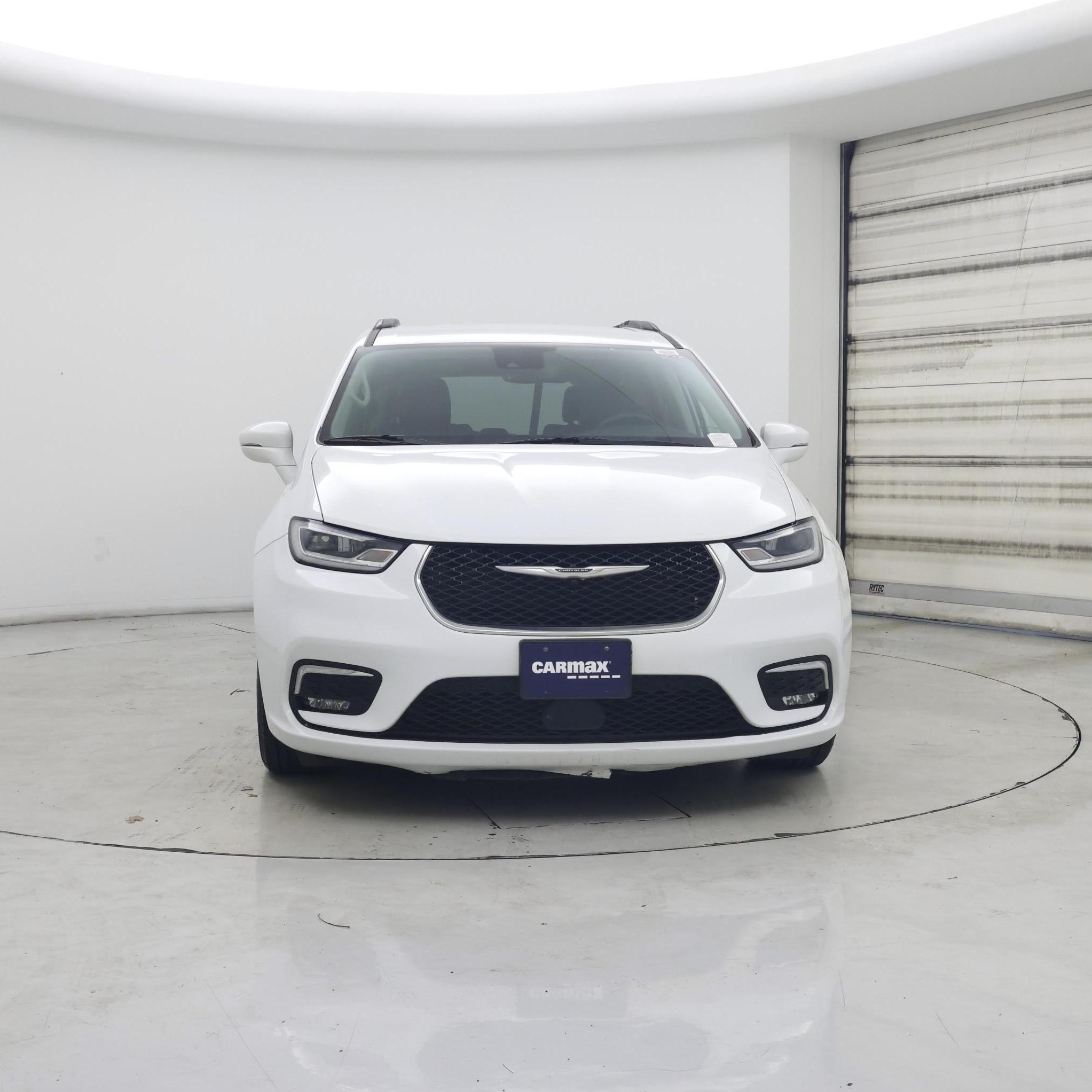 Thumbnail: 2022 Chrysler Pacifica - 5