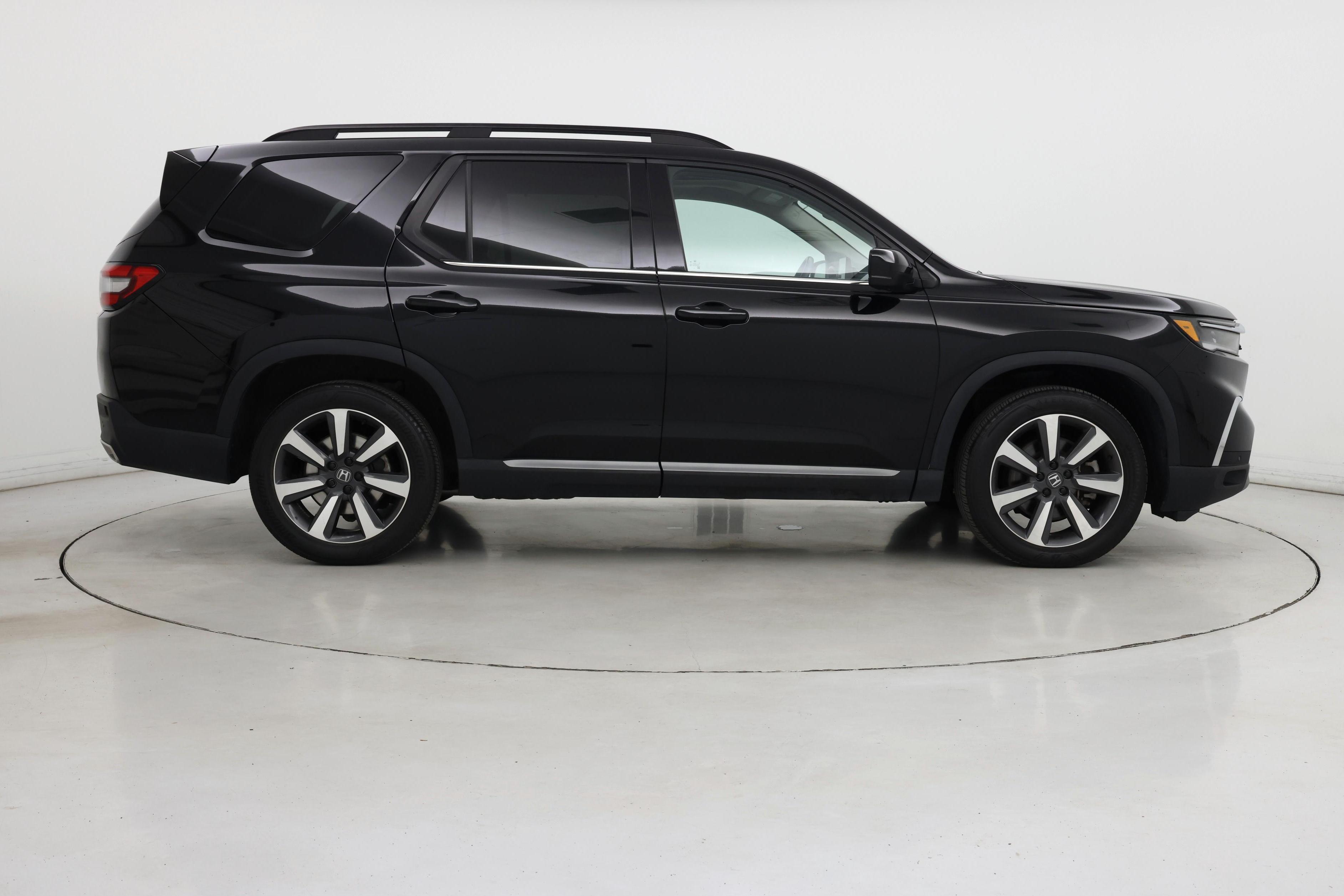 Thumbnail: 2023 Honda Pilot - 7