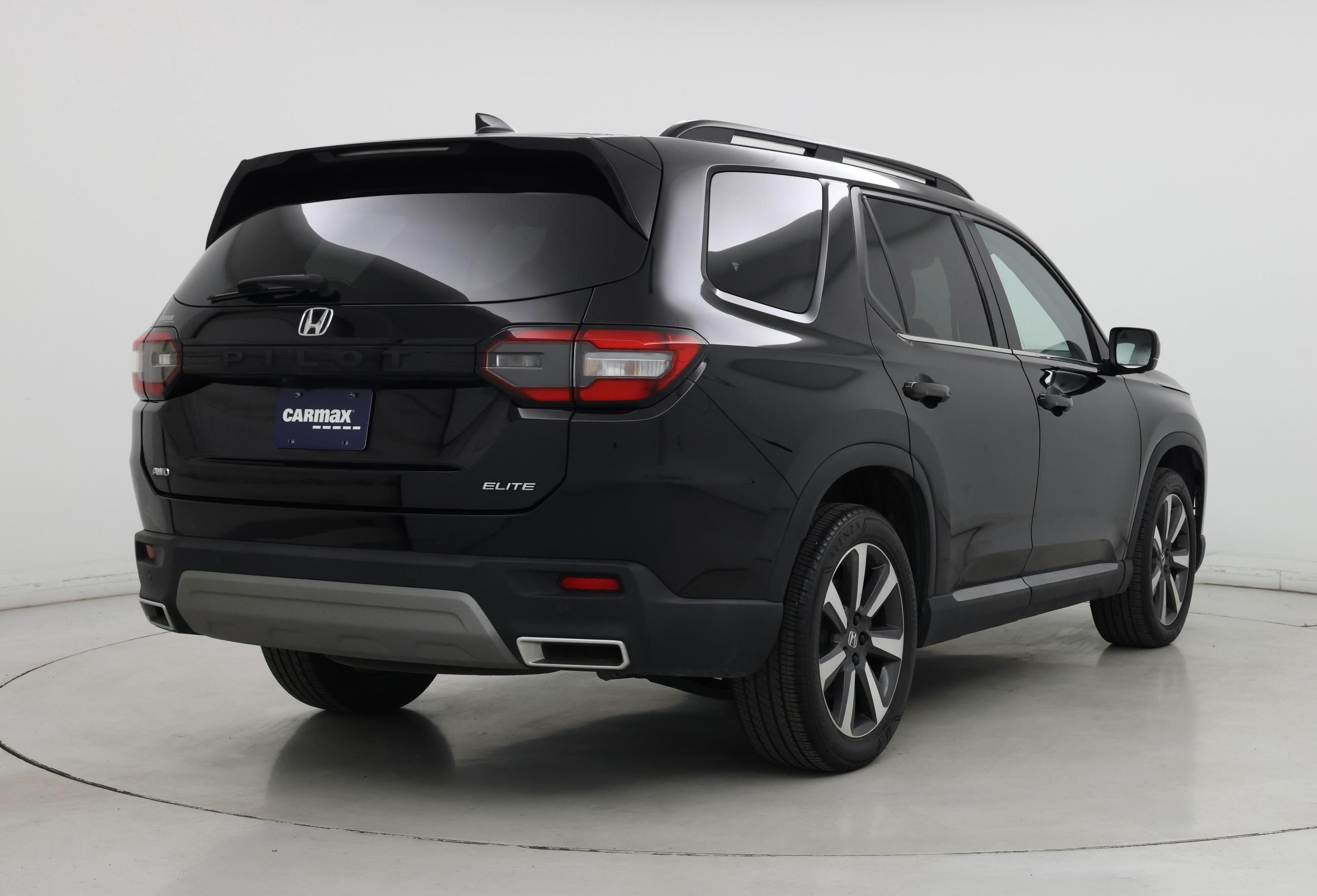 Thumbnail: 2023 Honda Pilot - 8