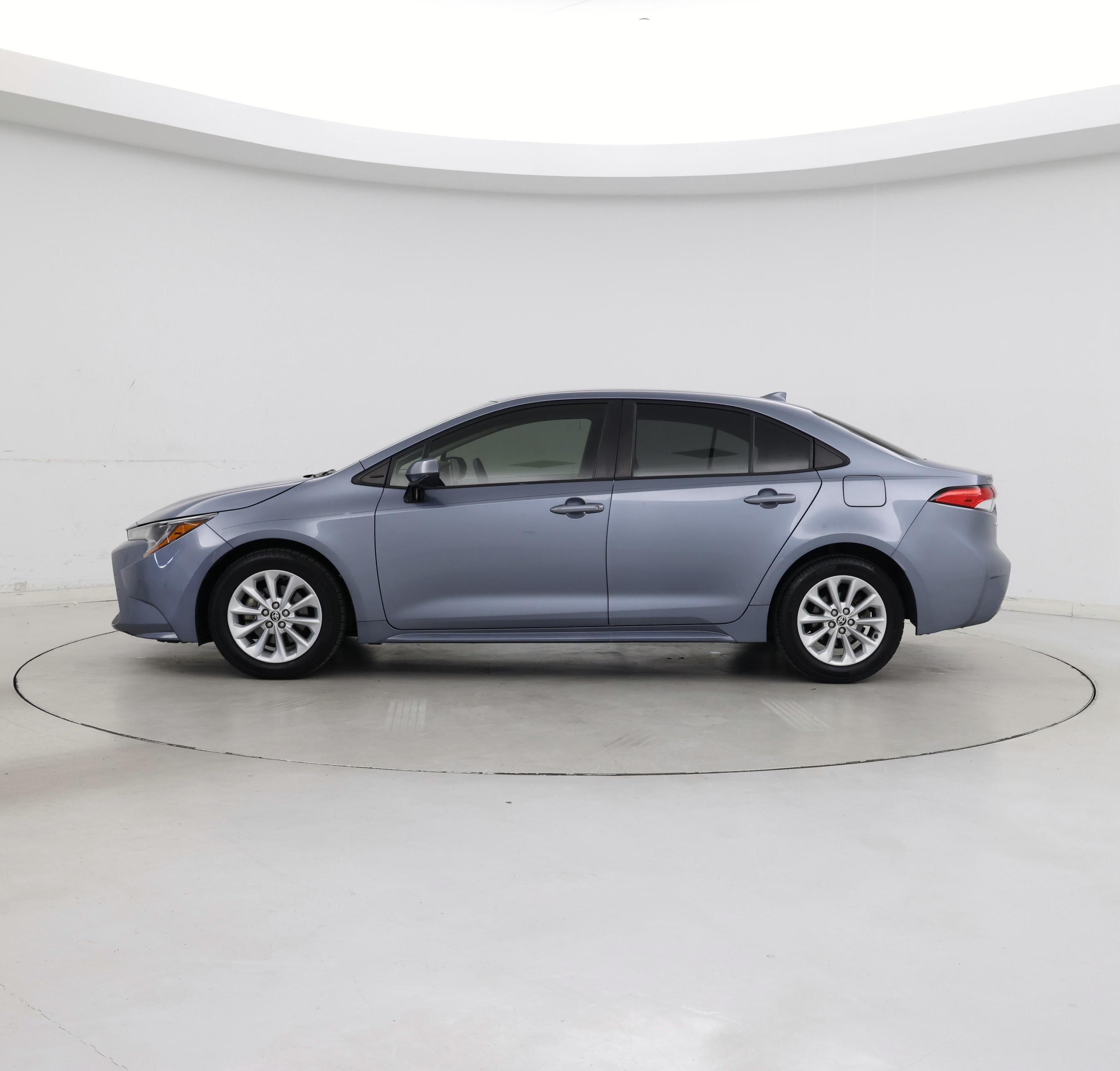 Thumbnail: 2020 Toyota Corolla - 3