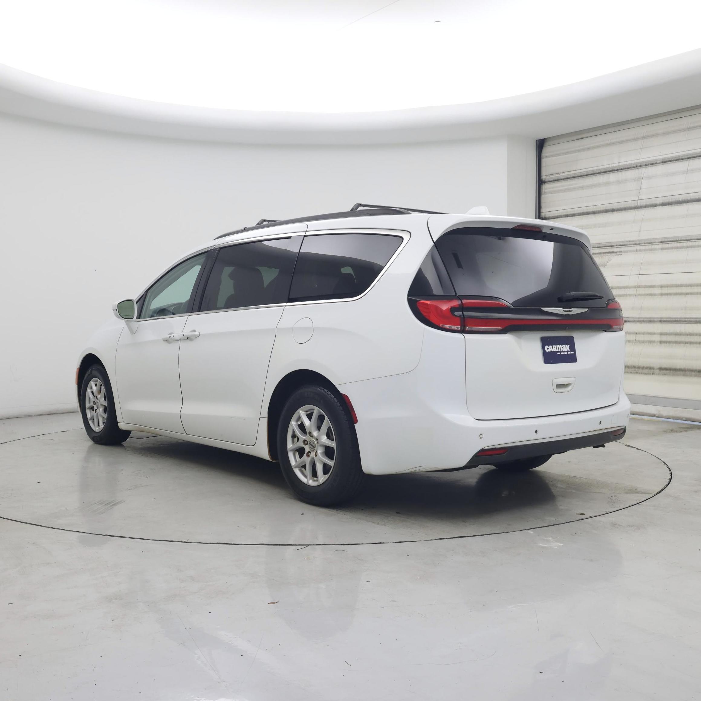 Thumbnail: 2022 Chrysler Pacifica - 2