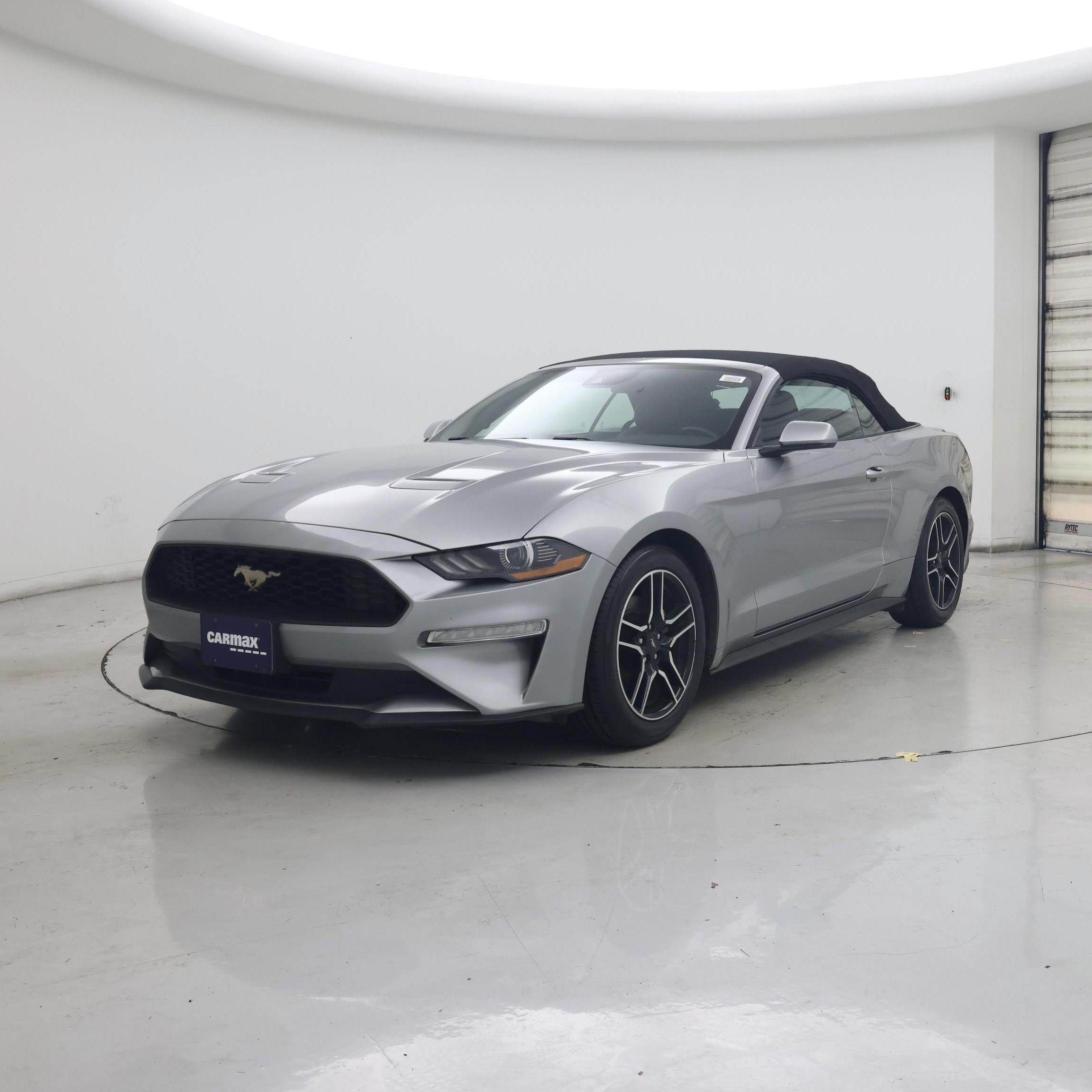 Thumbnail: 2022 Ford Mustang - 4