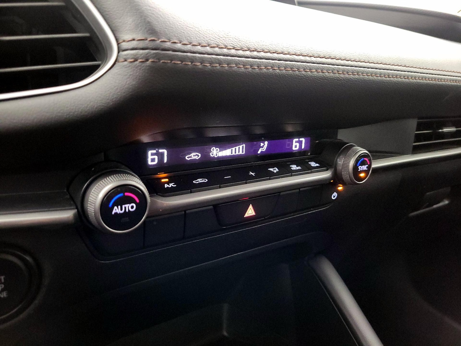 2024 Mazda Mazda3 Select Sport - Photo 18