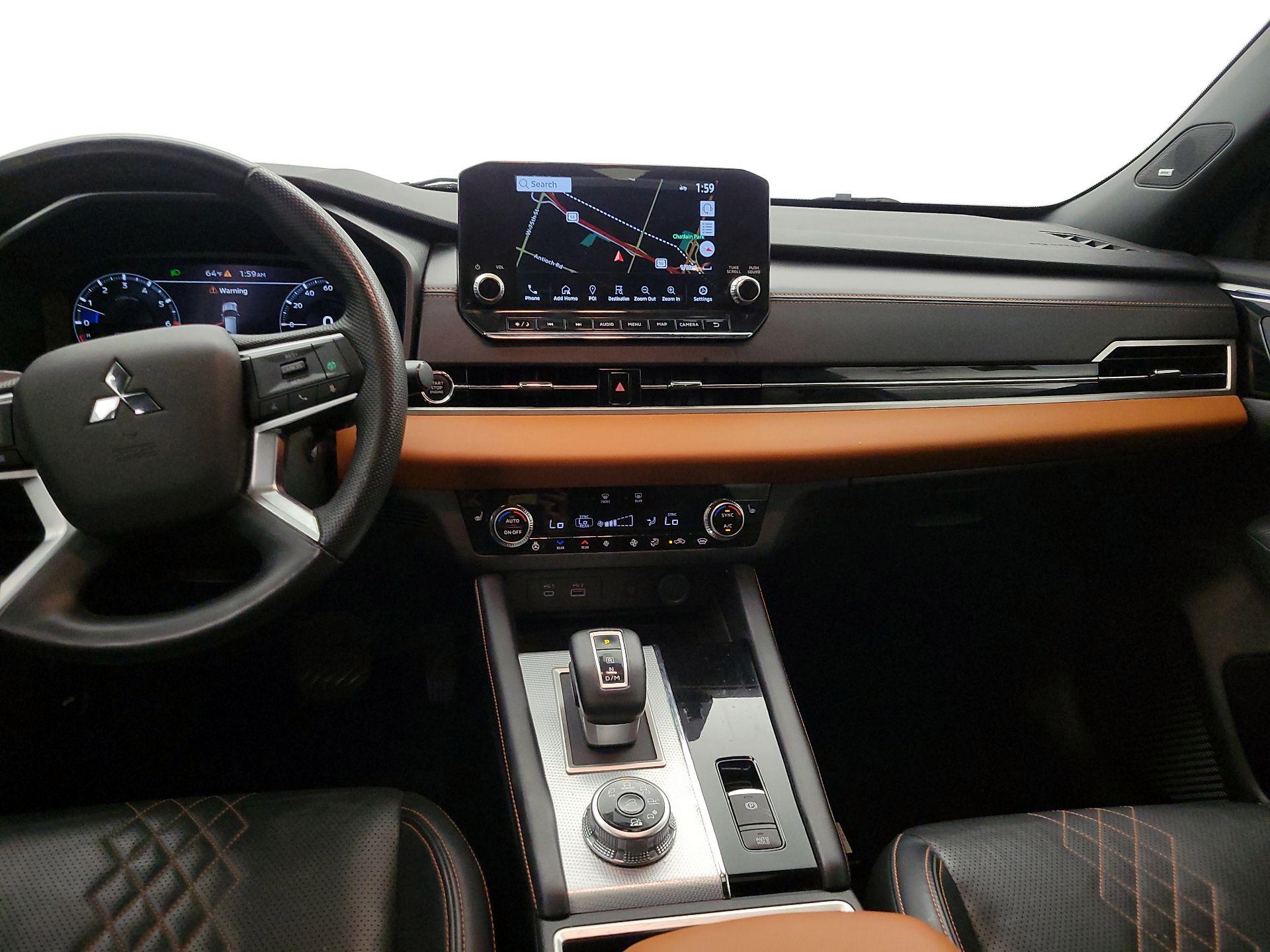 Thumbnail: 2024 Mitsubishi Outlander - 9