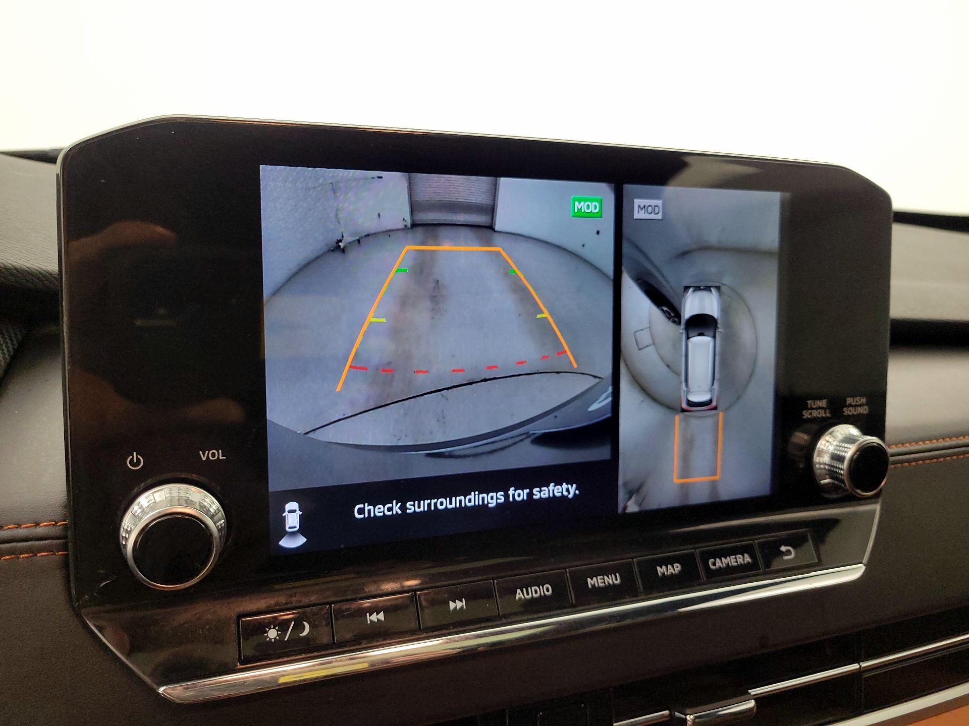 Thumbnail: 2024 Mitsubishi Outlander - 15