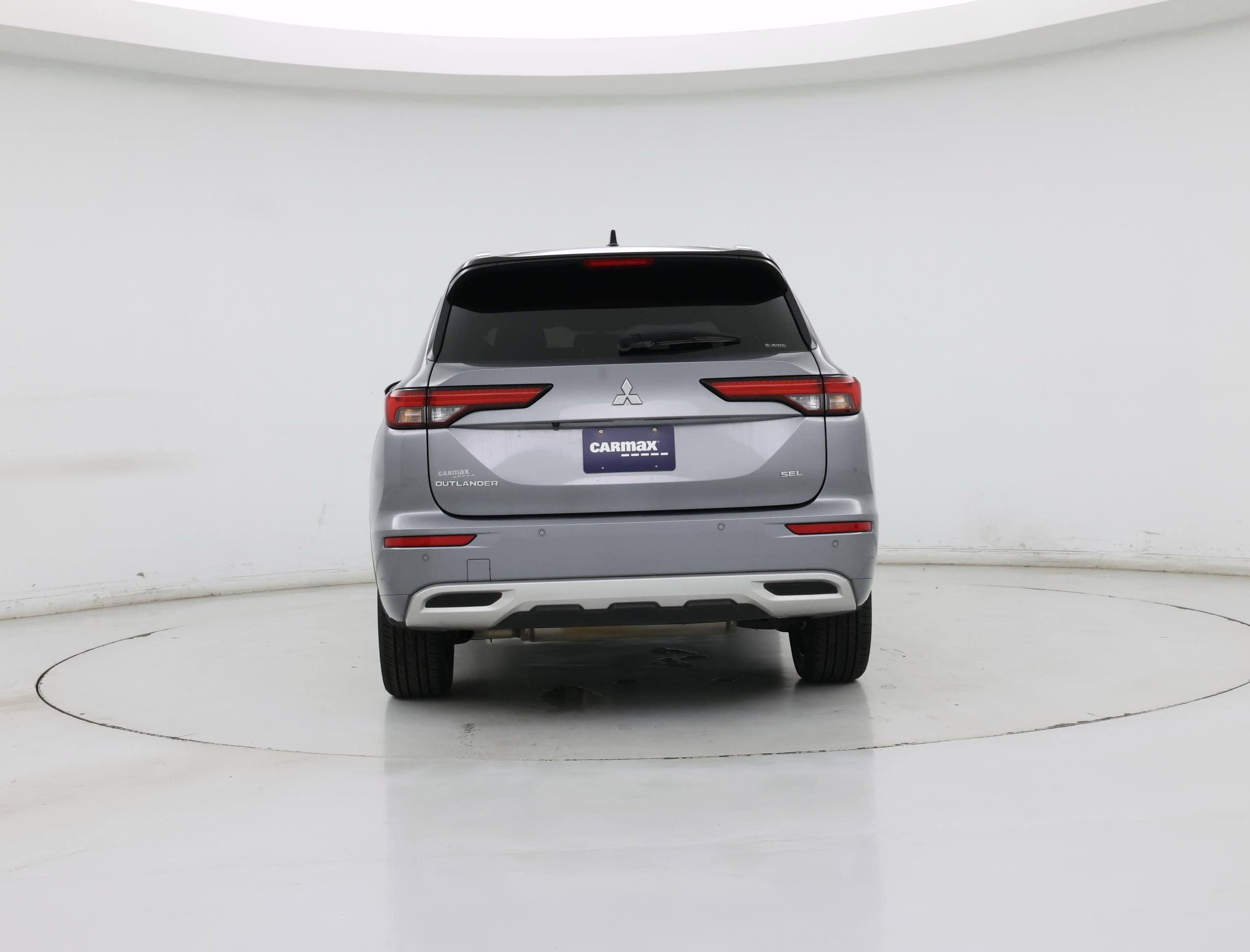 Thumbnail: 2024 Mitsubishi Outlander - 6